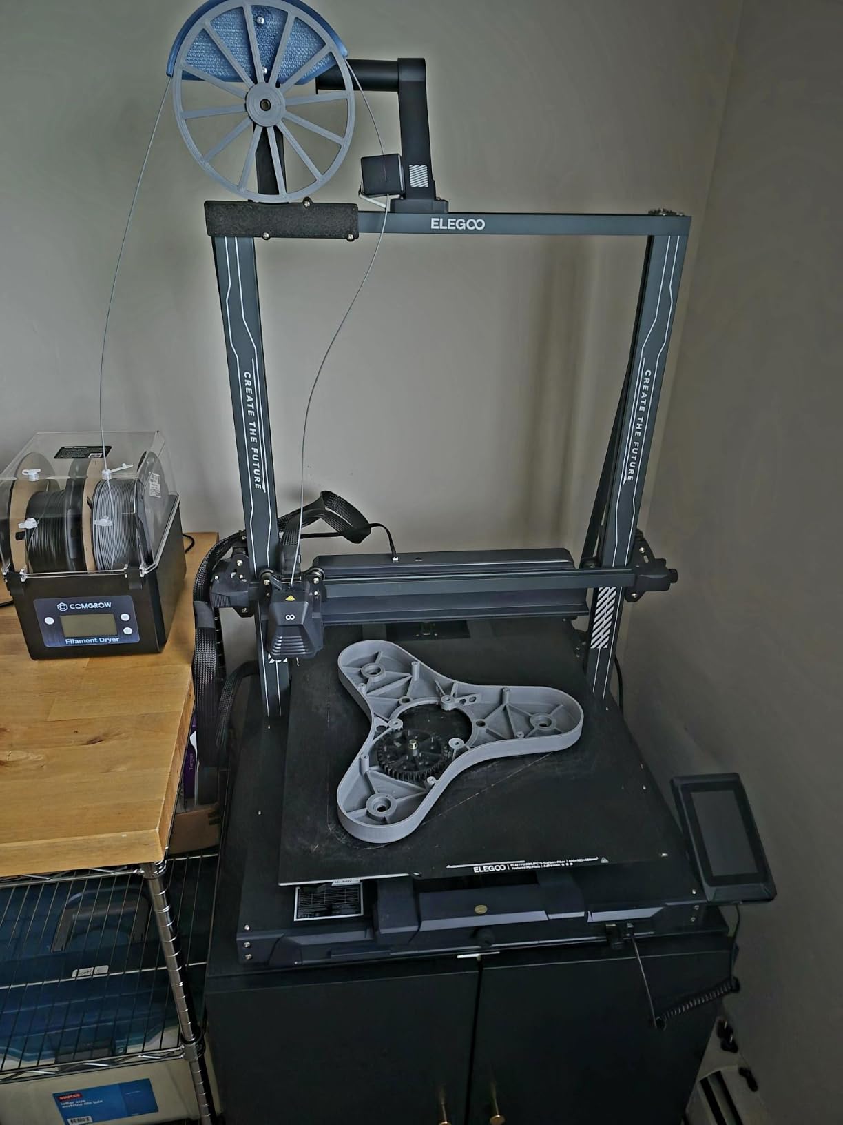 Comgrow 3D Printer Filament Dryer Box, Comgrow 3D Filament Storages, Keeping Filaments Dry During 3D Printing, Compatible with 1.75mm/2.85mm PLA ABS Material, Filament Dehydrator, Spool Holder customer photo 1