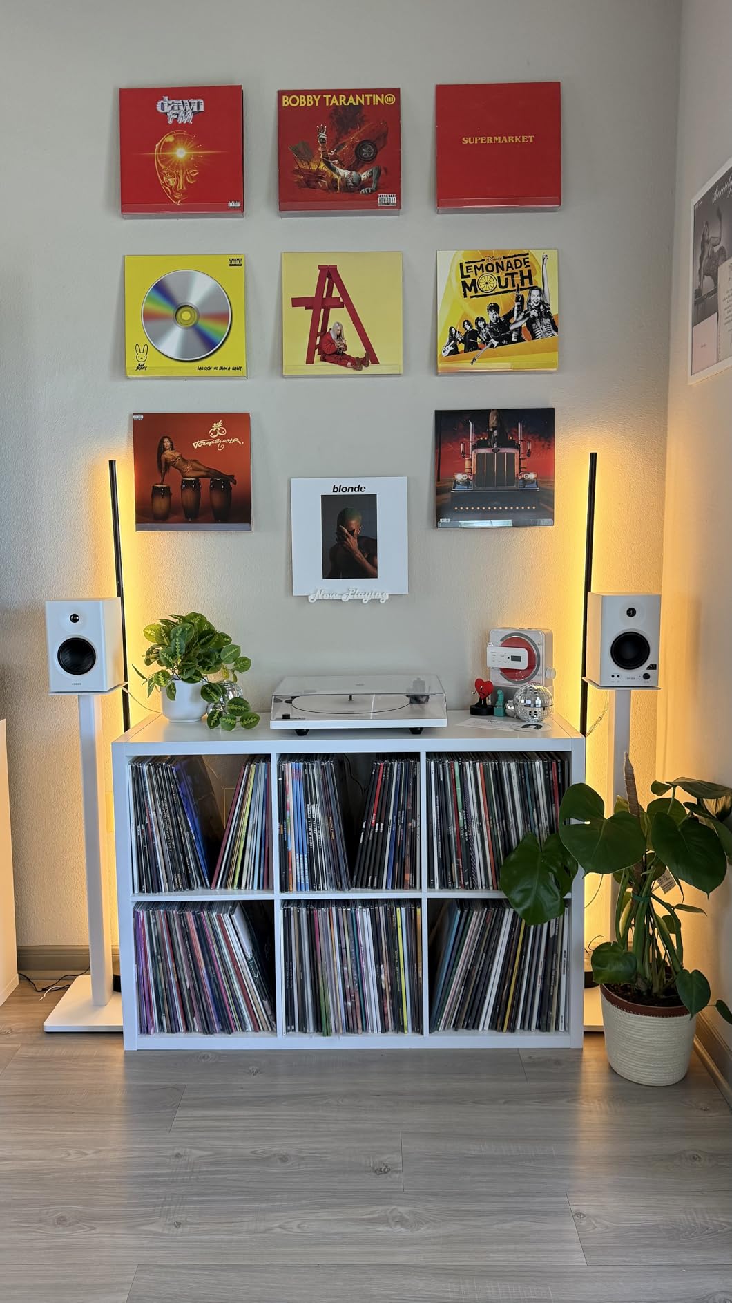 Edifier MR4 Studio Monitor Speakers, 4 inch Active Near-Field customer photo 1