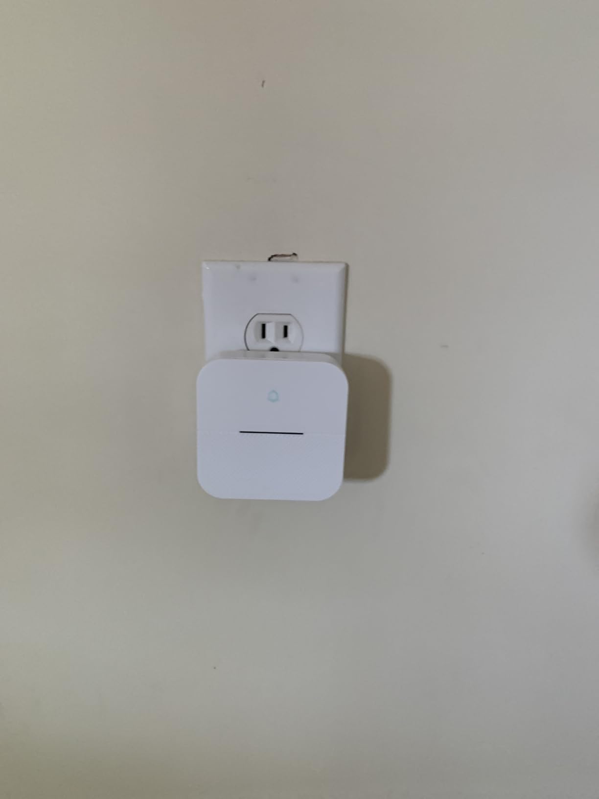 AIDA Lighted Wireless Doorbell for Home, Waterproof Battery Doorbell Wireless 1,000ft Range, 5 Volume Levels with 58 Chimes & LED Flash on Receiver (White, 2 Buttons & 1 Receiver) customer photo 1