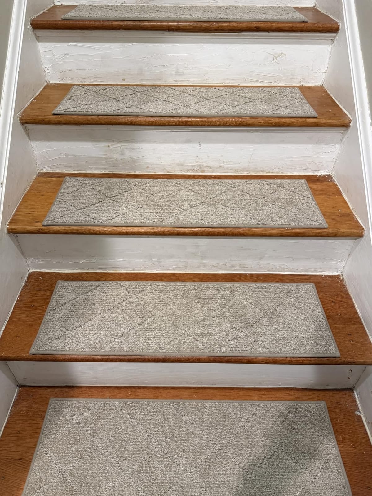 COSY HOMEER Edging Stair Treads Non-Slip Carpet Mat 28inX9in,4pc,Beige customer photo 1