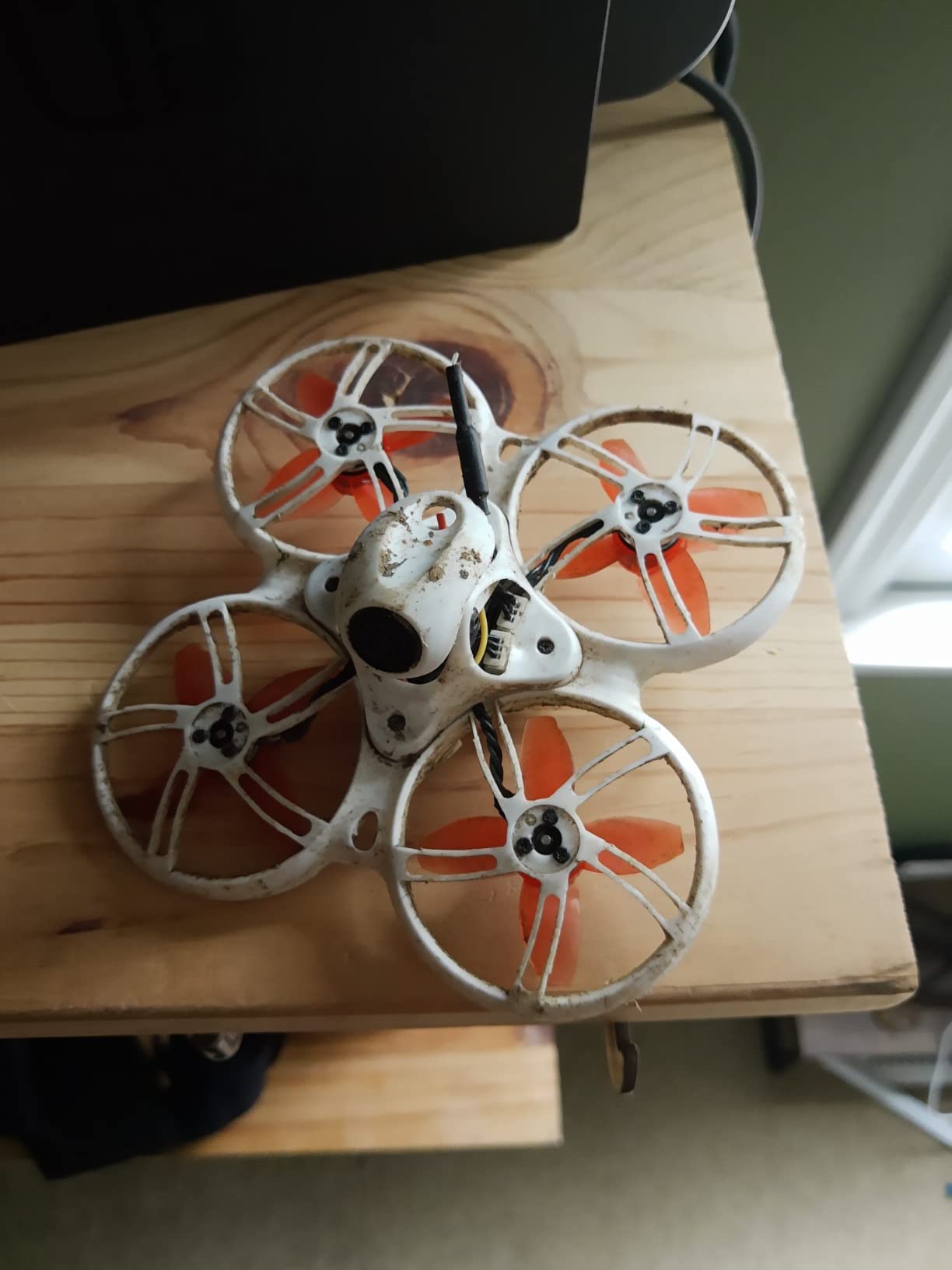 Tinyhawk 3 RTF Kit 1s FRSKY FPV Drone for Beginners with Controller and 5.6G Goggles Quadcopter Ready to Fly Kit customer photo 1