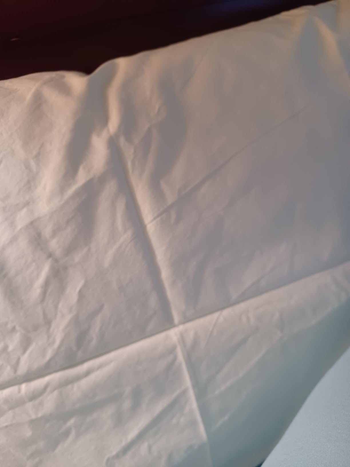 SUPREME ELEGANCE 100% Cotton Queen Bed Sheets Set, Snow White, Percale customer photo 2
