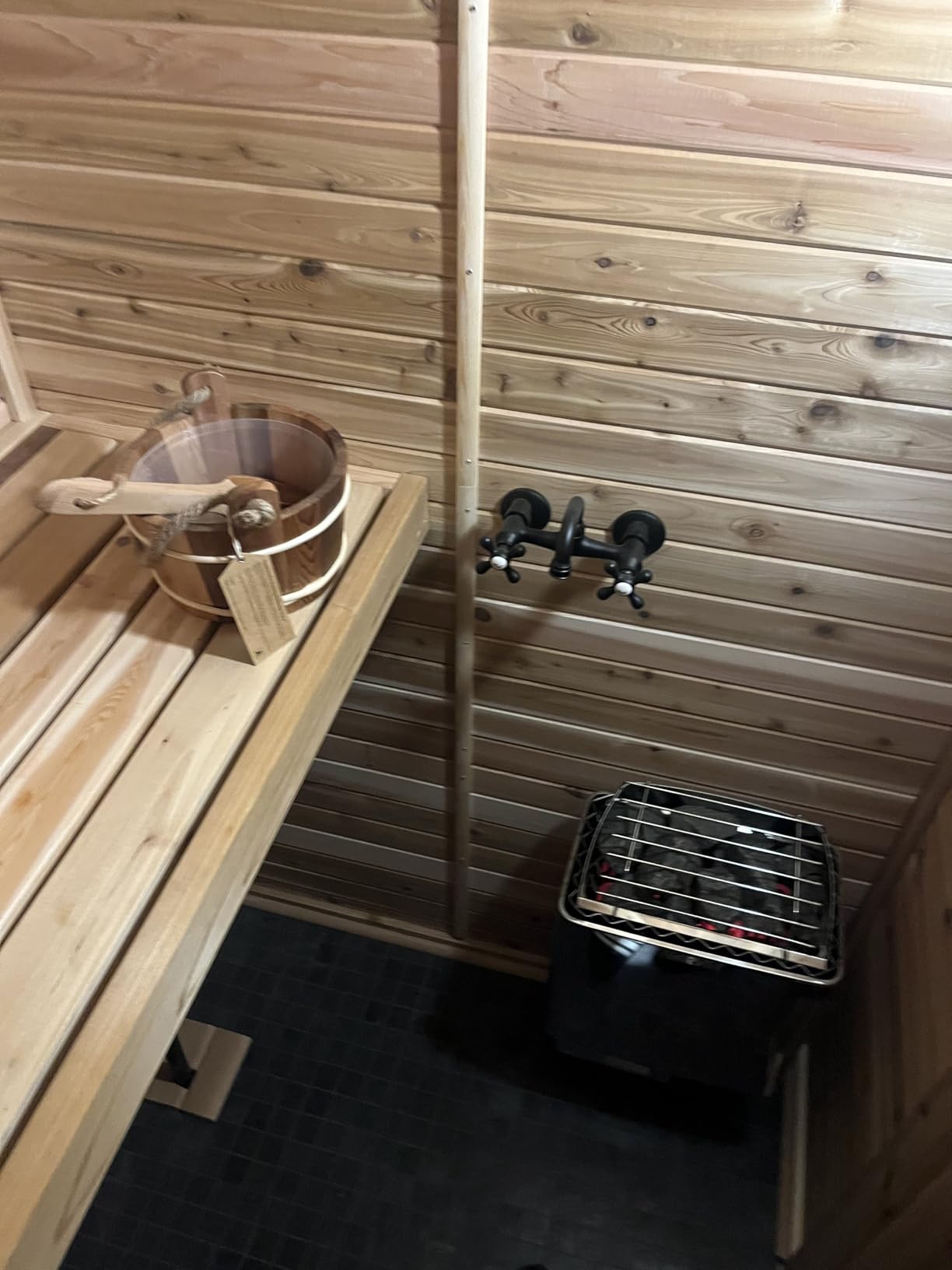 Northwood Sauna - Sauna Bucket and Ladle Set - Handmade from Canadian Red Cedar Wood - Natural Rope Handle - 1 Gallon (4 Liters) Water Capacity customer photo 2