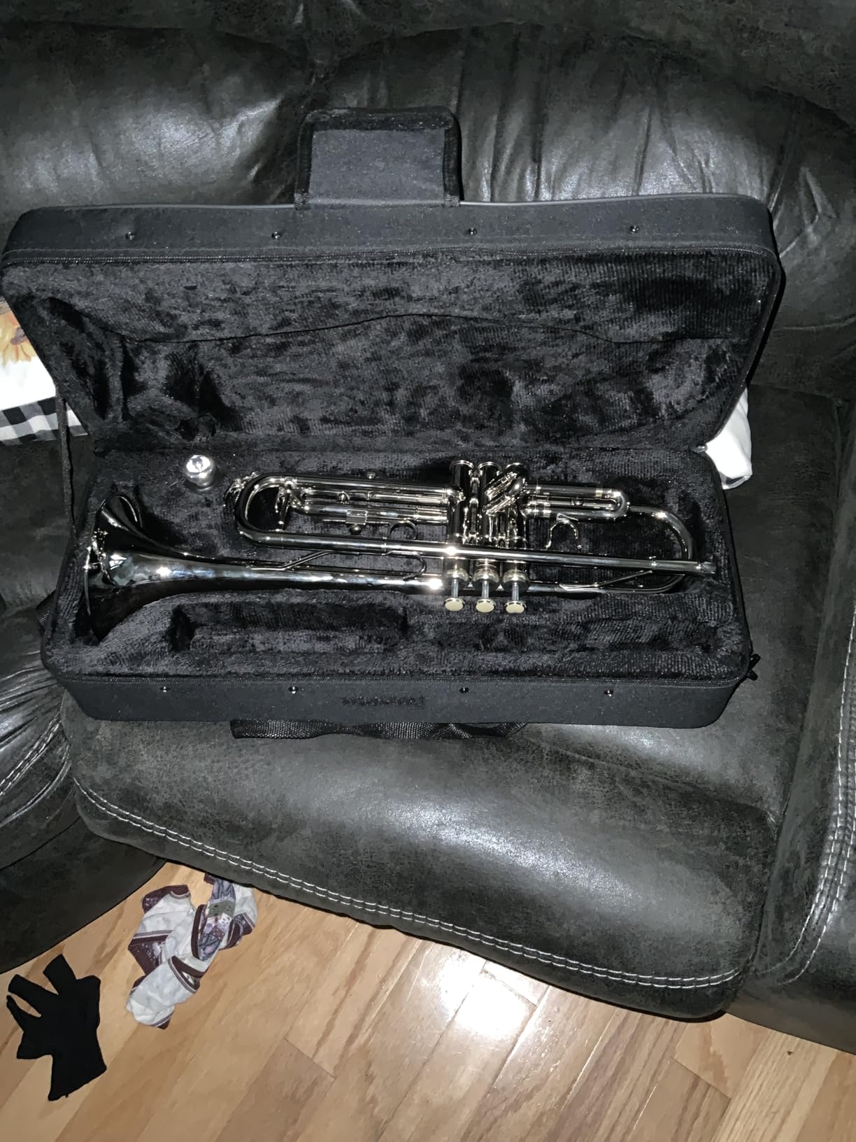 Ktaxon Bb Standard Trumpet for Beginners, Student Trumpet Trompeta Set customer photo 1