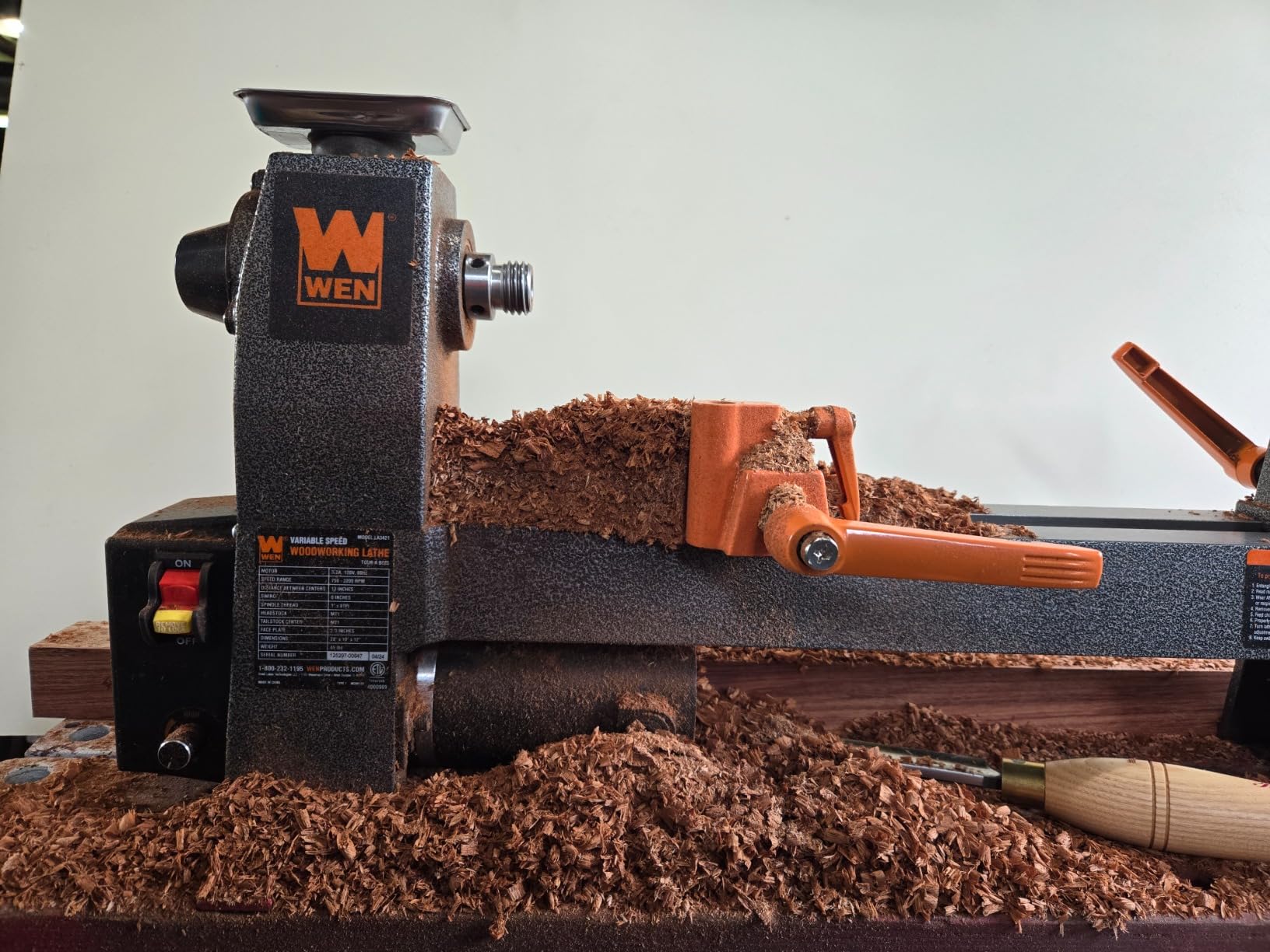 WEN Mini Benchtop Wood Lathe, 8-Inch by 13-Inch with Variable Speed (LA3421) customer photo 2