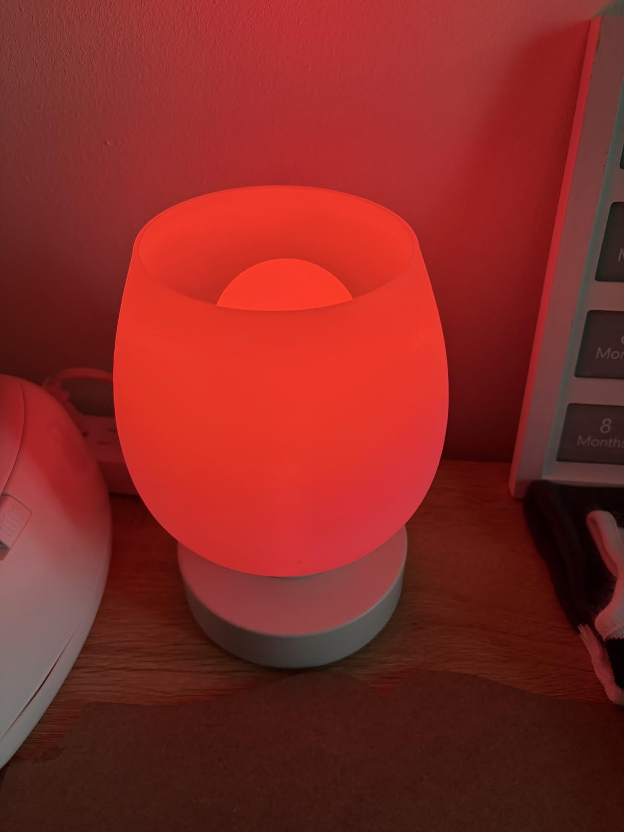 ONEWISH Small Bedside Lamp for Bedroom, 3-Way Dimmable Touch Control, 600 Lumen Bright Opal Glass Shade, 7.5 Inch Ultra Compact Nightstand Lamp, Warm White 2700K LED Bulb Included, Modern Design customer photo 1