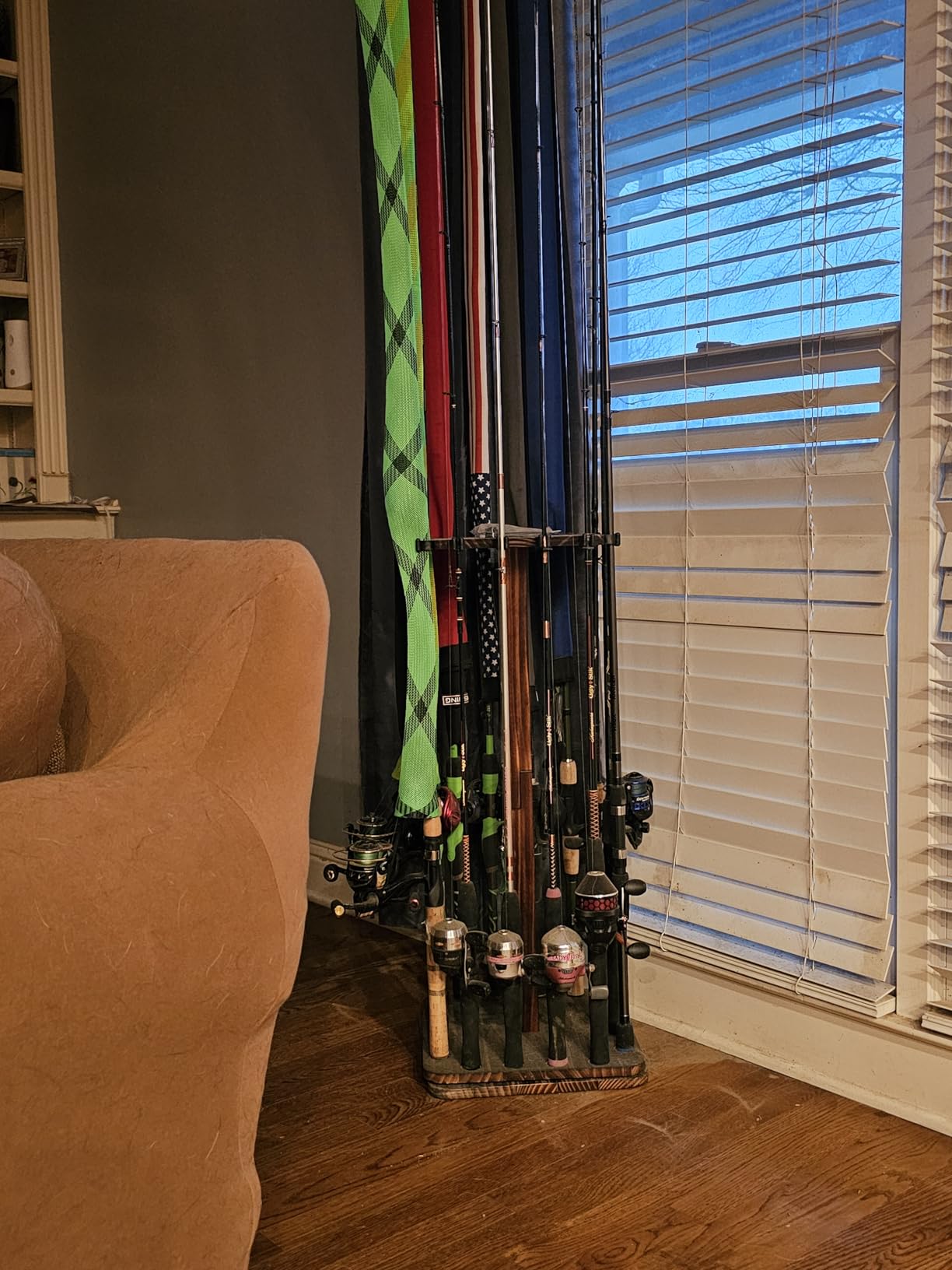 Ghosthorn Rotating Fishing Rod Holder for Garage,Wood Floor Stand Pole Rack customer photo 1