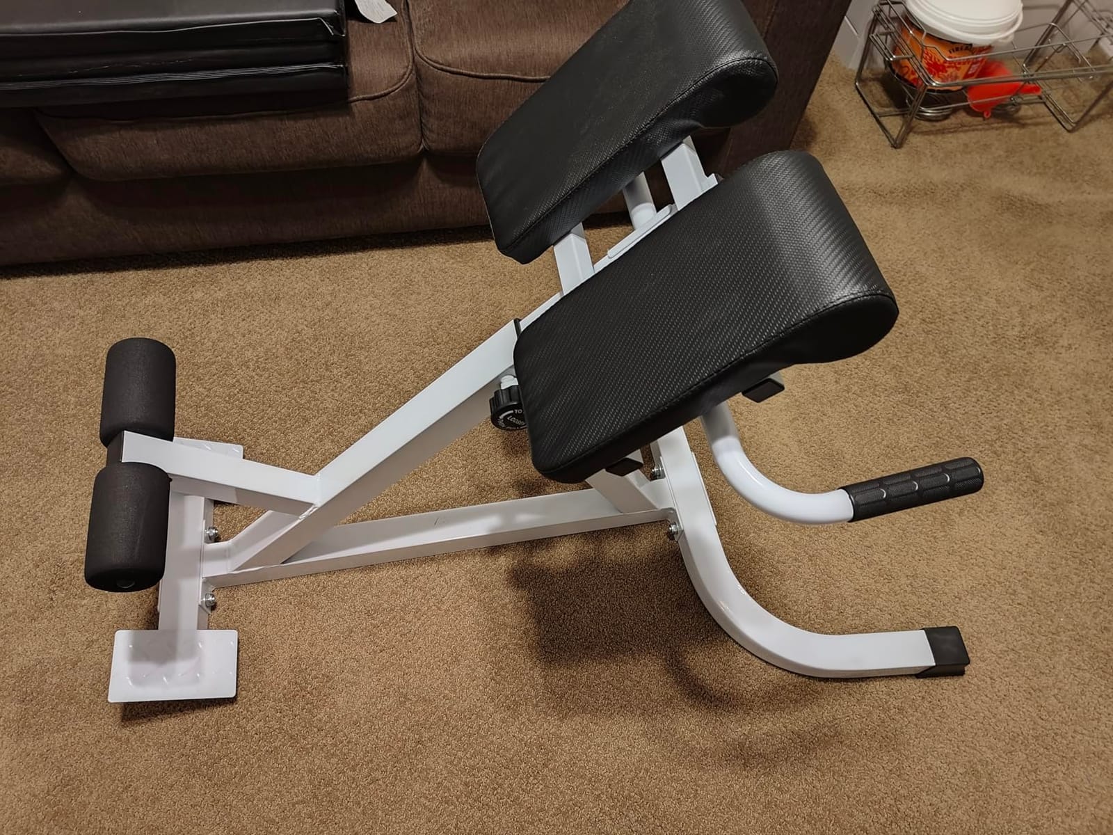 Roman Chair Back Extender - Angle & Height Dual Adjustable Hyperextension Bench for Home Gym - Adjustable Back Exercise Machine Fitness Equipment customer photo 2