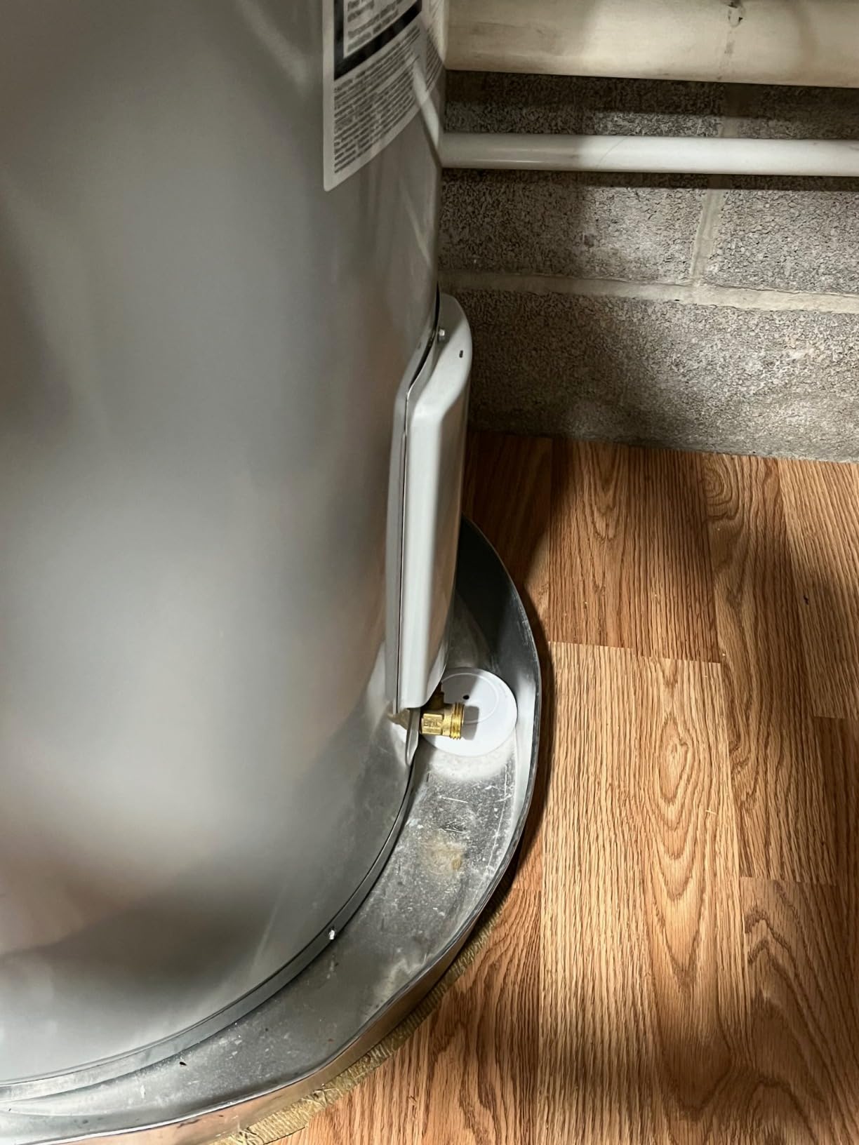 X-Sense Wi-Fi Water Leak Detector Kit, 120 dB, 3 Sensors + Base, SWS54 | Real-Time Alerts, 1804 ft Range, IP66 Waterproof, Detects Water as Low as 0.4 mm, for Sinks & Washers customer photo 2