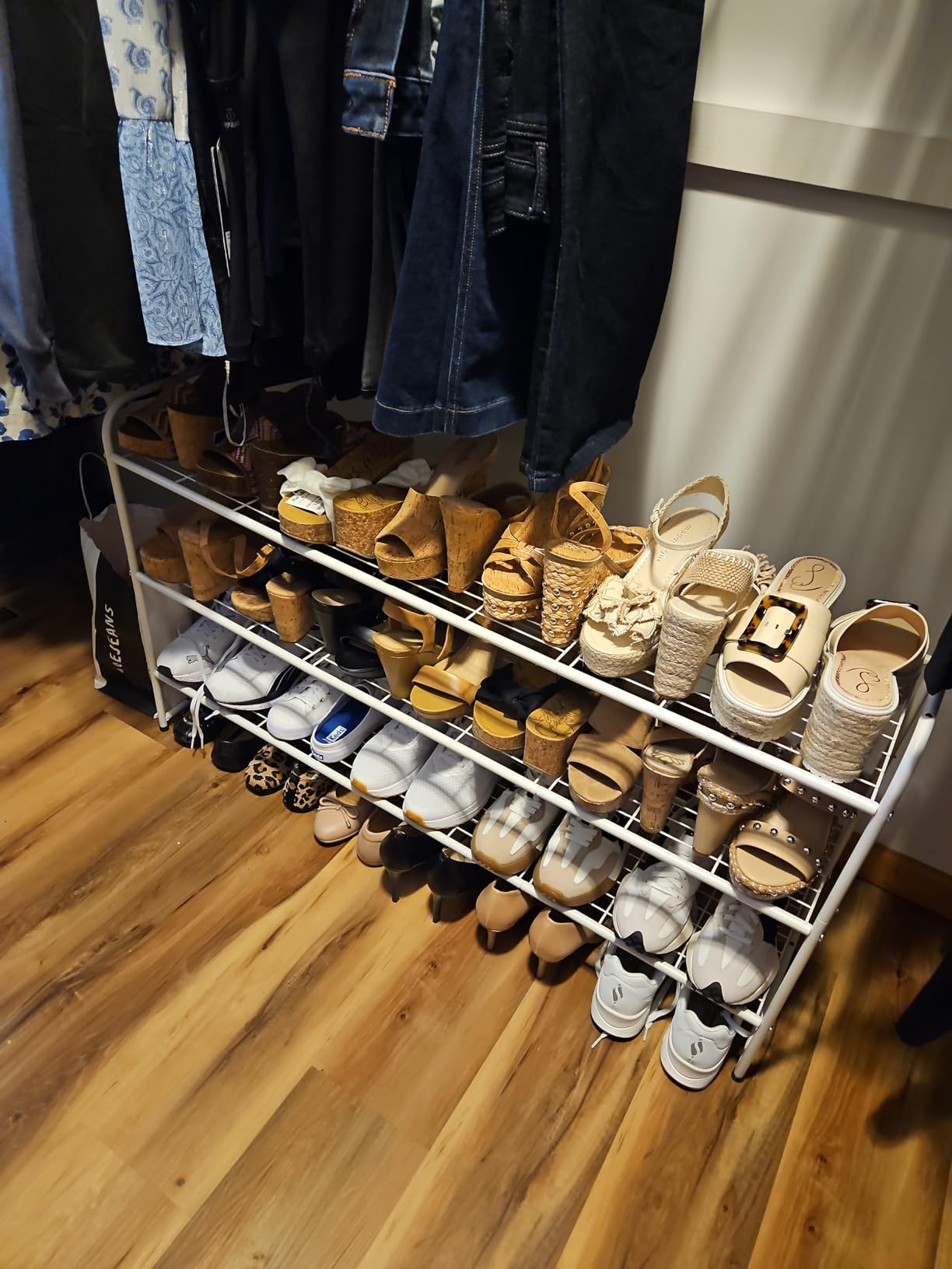 AOODA Long 2 Tier Shoe Rack for Closet Metal Wide Stackable Shoe Storage Organizer for Entryway, Bedroom, Floor, 18-Pairs Low Shoe Shelf, Black customer photo 1