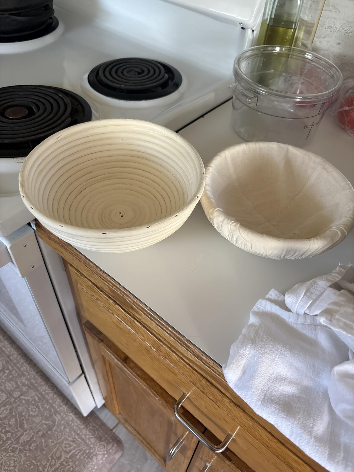 Saint Germain Bakery Premium Round Bread Banneton Basket with Liner - Perfect Brotform Proofing Basket for Making Beautiful Bread (9 inch) customer photo 2