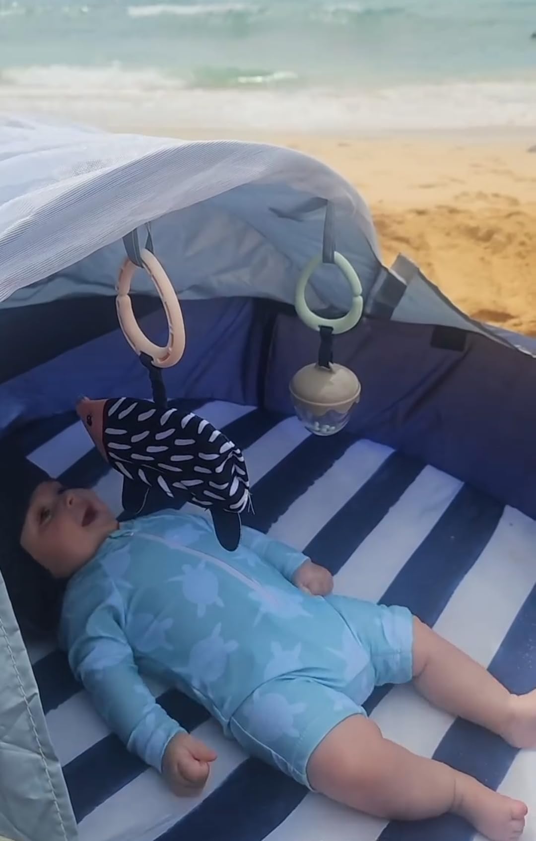 Babymoov Babyni Pop-Up Beach Tent, UPF 50+ Sun Protection, Marine customer photo 1