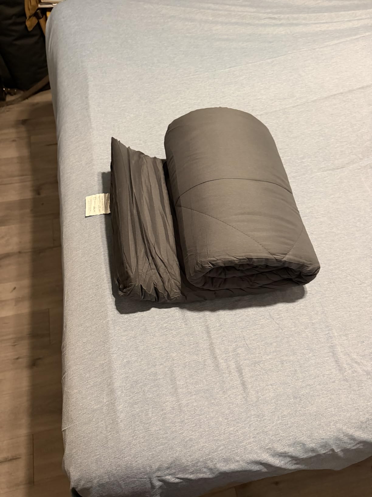 HEVUMYI 7-Piece Queen Comforter Set, Dark Gray | Reversible, All-Season, Soft, 7 Piece Set, All-Season Reversible Bed in a Bag, Flat Sheet, Fitted Sheet, Pillowcases customer photo 2