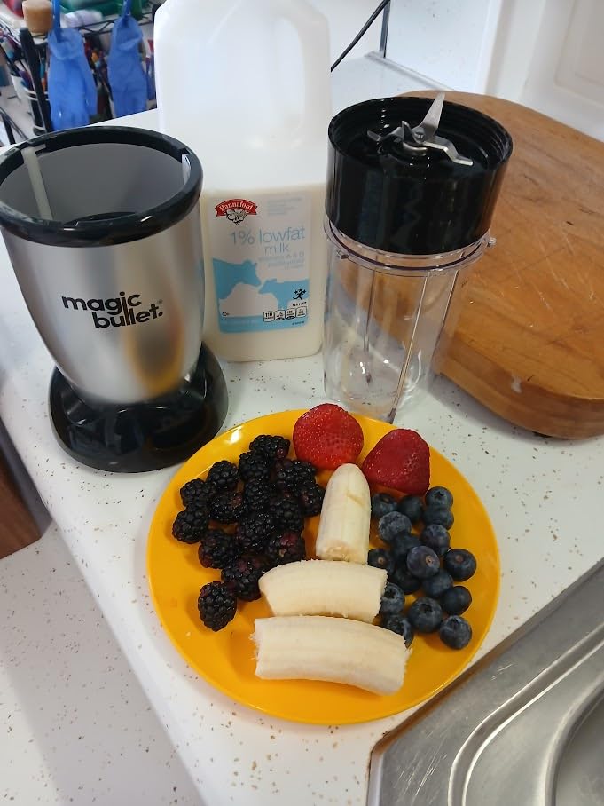 magic bullet Blender, Small, Black, 11 Piece Set customer photo 2
