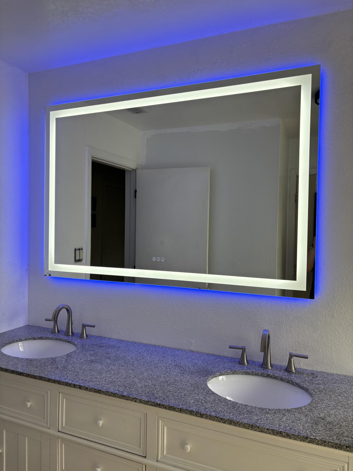 60x40 LED Bathroom Mirror with Lights, Lighted Vanity Mirror customer photo 1