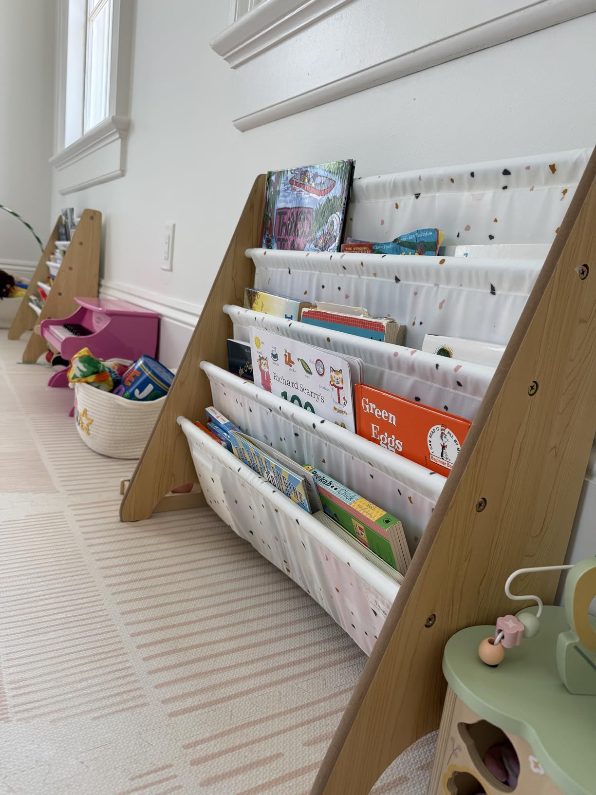 3 Sprouts Recycled Kids Bookshelf, Holds 35 Books, 4-Tier, Terrazzo Cream customer photo 1