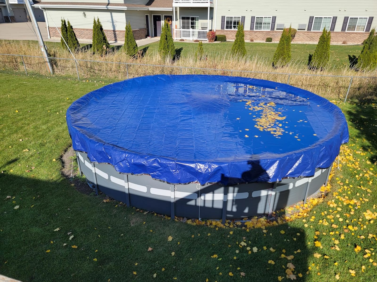 24 ft Round Winter Pool Cover for Above Ground Pools, Navy Blue, Resistant customer photo 2