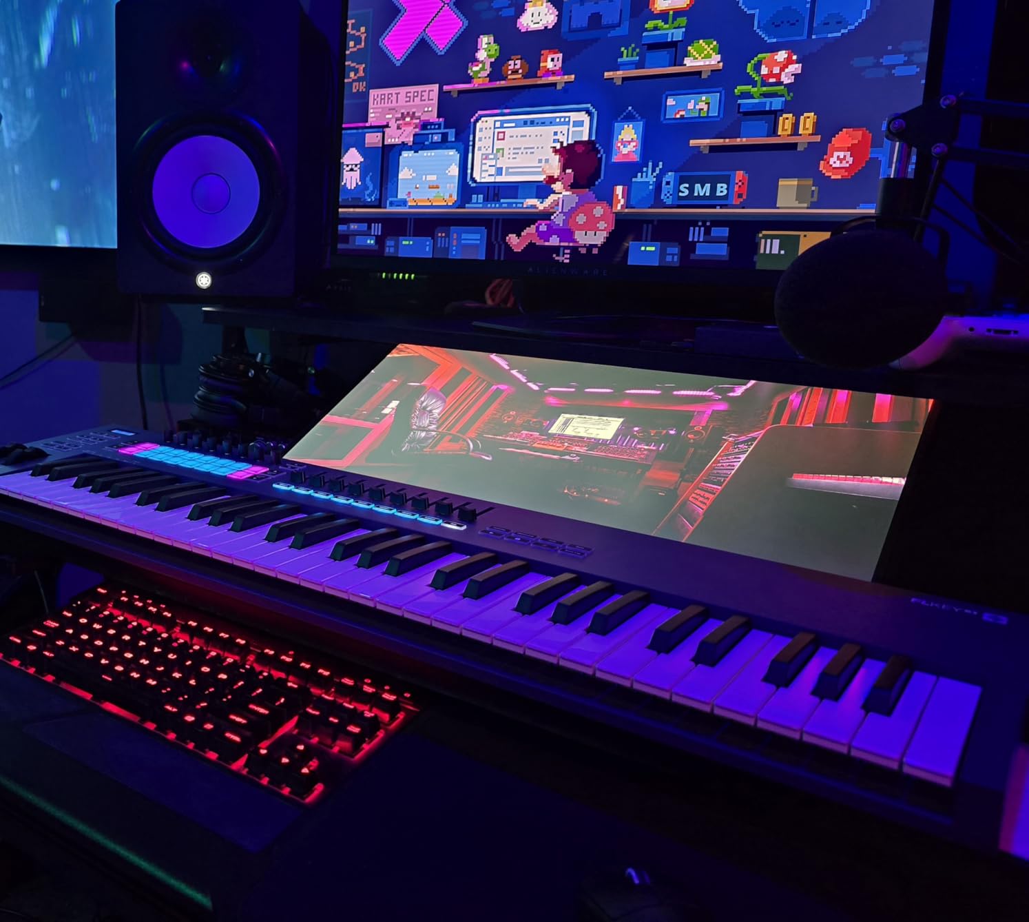 Novation FLkey 61 USB MIDI Controller Keyboard | USB-C, 61 Semi-Weighted Keys, 16 Pads, Faders, 8 Encoders, Pitch/Mod Wheels, Scale Mode, 5-Pin MIDI Out, FL Studio customer photo 2
