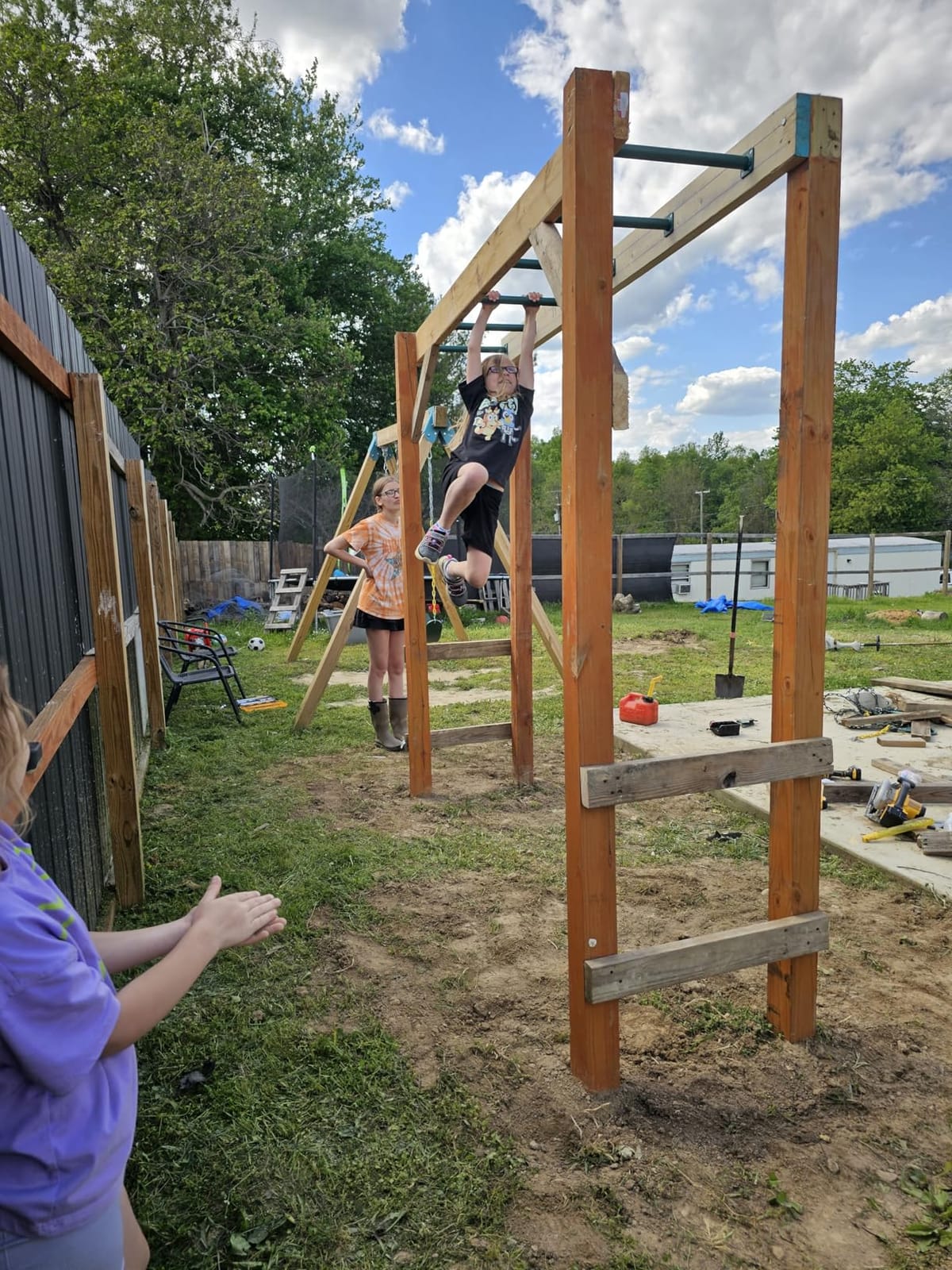 Dunzy 12 Pack Monkey Bars Swing Set Accessories Rods Playset Ladder Rungs Hardware Kit Steel Monkey Bar with Screws for Backyard Playground Equipment Mounting Plates(16.5 Inch,Green) customer photo 1