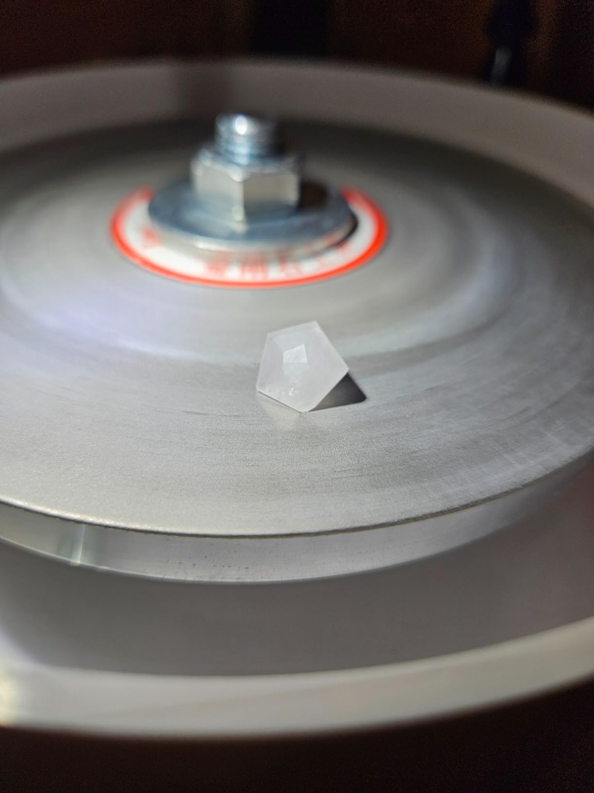 VEVOR Gem Faceting Machine, 180W Jade Grinding Polishing Machine 0-2980RPM Adjustable Rotating Speed, Rock Jewel Angle Polisher with Precise Mechanical Manipulator & Scale Gem Jade Stone Crystal customer photo 2