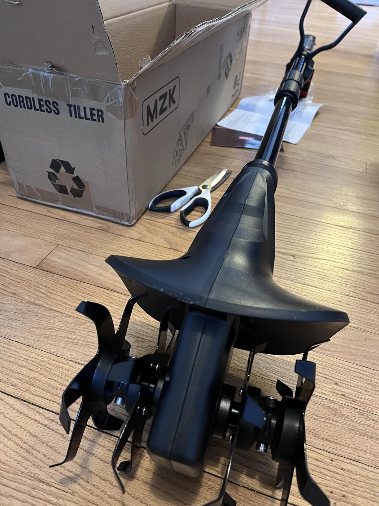 MZK 20V Cordless Tiller Cultivator, 8.5-Inch Steel Tines,360 RPM customer photo 1