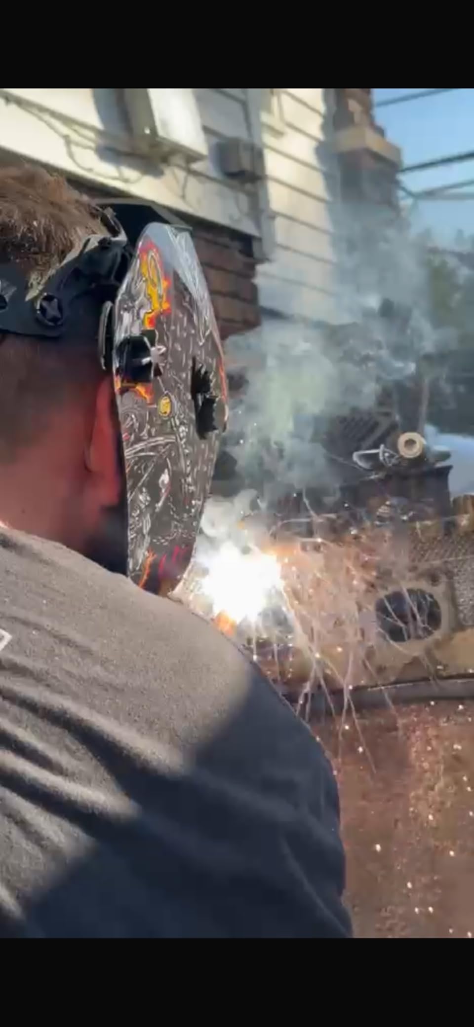 ARCCAPTAIN Welding Helmet Auto Darkening, 1/25000s Response, Shade 4/9-13 customer photo 2