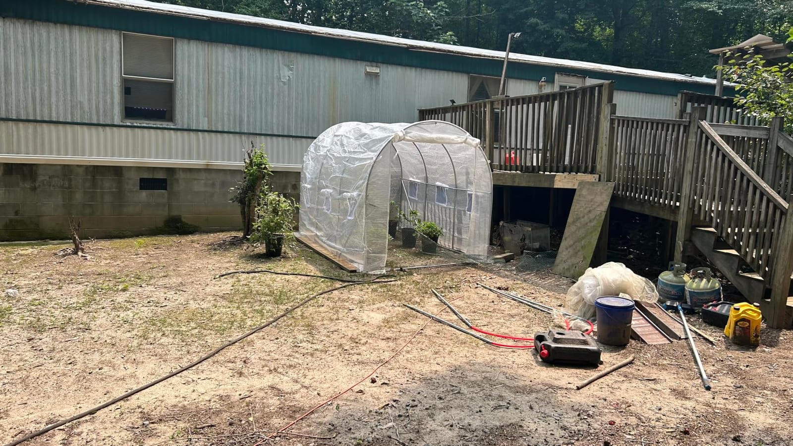 VEVOR Walk-in Greenhouse, 55.5