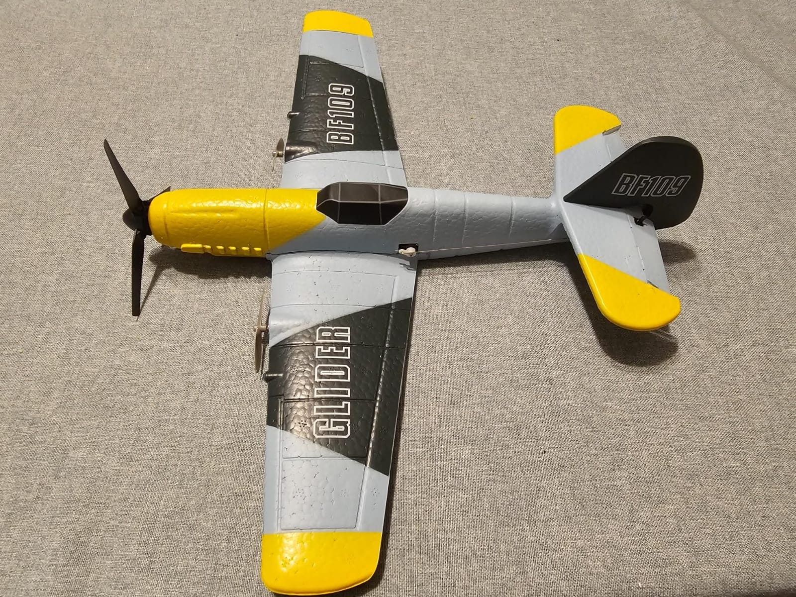 DEERC RC Plane 3 Channel BF-109 Remote Control Airplane Fighter RTF Toys | 2.4GHz 6-axis Gyro Stabilizer RTF Glider Aircraft Plane with 2 Batteries,Easy to Fly for Adults Kids Beginners Boys customer photo 1