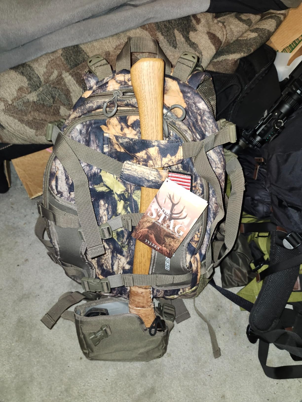 YVLEEN Hunting Backpack, Waterproof Camo Day Pack with Rifle & Bow Holder customer photo 2