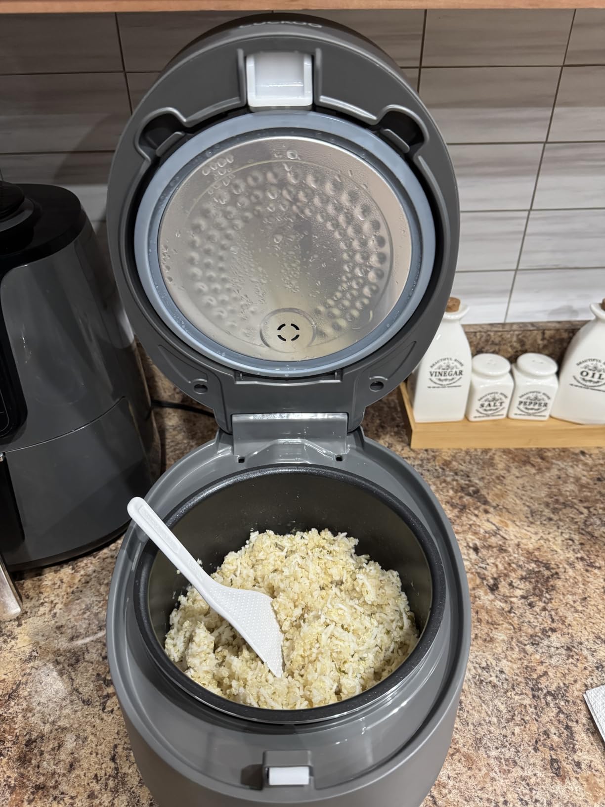 CUCKOO Micom Fuzzy Logic Rice Cooker, 6-Cup Cooked, Gray, CR-0375FG customer photo 2
