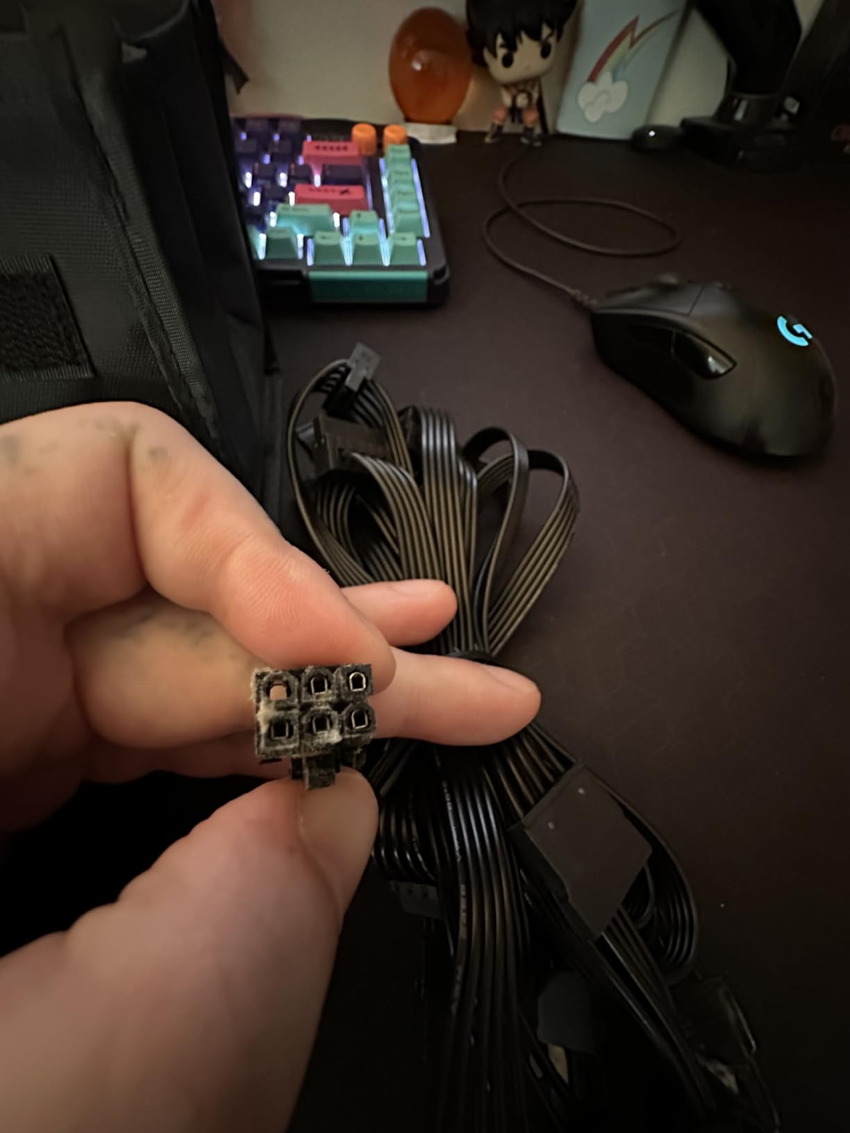 Thermaltake GF1 Fully Modular ATX 850W Power Supply - 80 Plus Gold - Ultra Quiet - Zero RPM, PS-TPD-0850FNFAGU-P customer photo 2