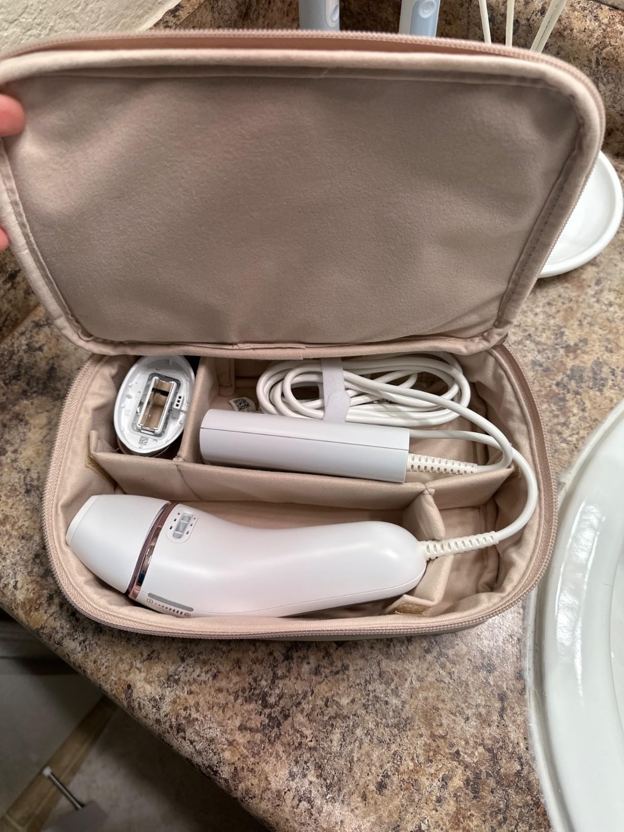 Braun Skin i-Expert Smart IPL PL7219 at Home Laser Hair Removal for Women and Men with App, Premium Pouch, Venus Razor, 2 Smart Heads, Facial Trimmer customer photo 1