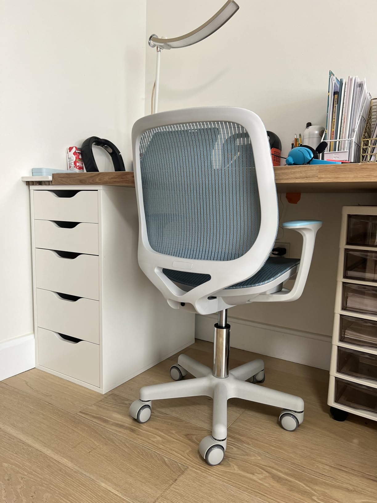 Costzon Kids Desk Chair, Height Adjustable Children Study Computer Chair with Armrests, Sit-Brake Casters, Swivel Mesh Task Chair for Boys Girls Teens Students, Kids Chair for Home, Office, School customer photo 1