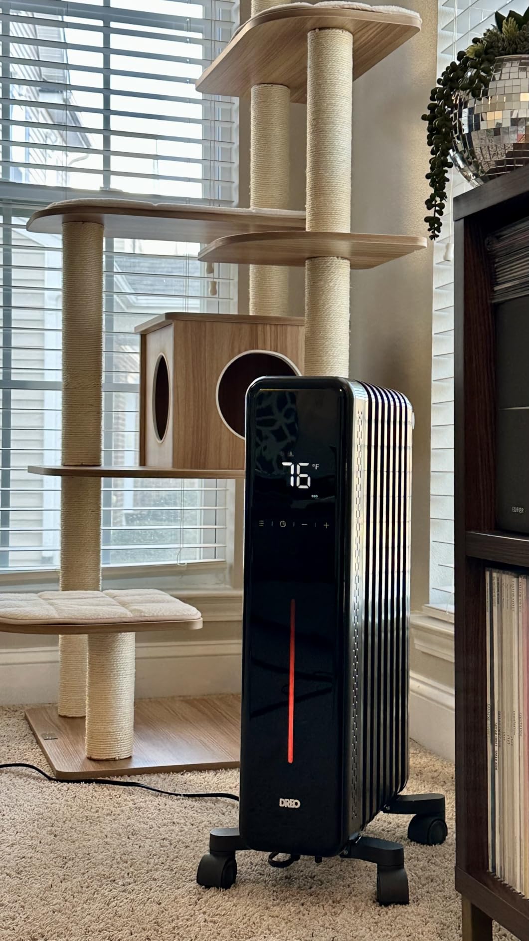 DREO Radiator Heater, 1500W Oil Filled Radiator Heater for Indoor Use customer photo 1
