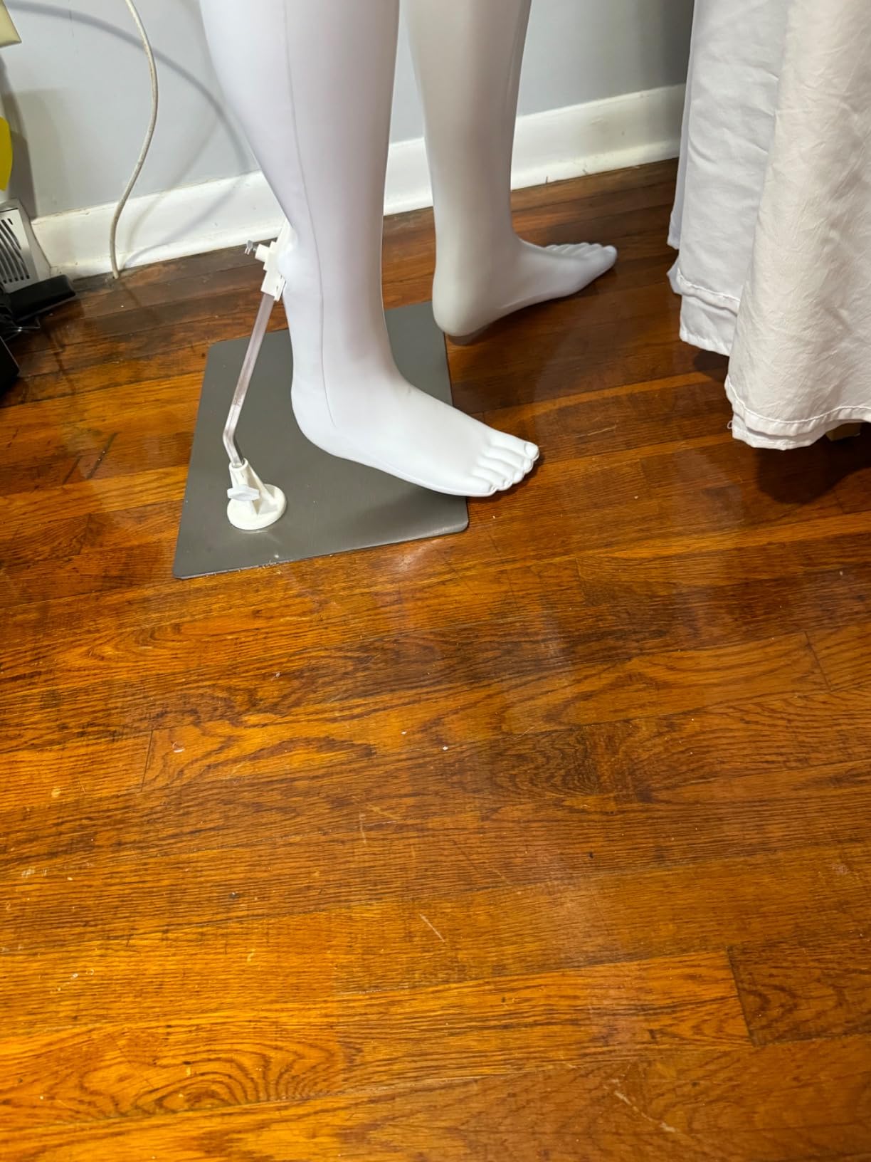 TopMaster Male Form Mannequin - Versatile 360° Design, Easy Assemble, Full Body 38'' Chest Male Mannequin with Adjustable Posture, Turnable Head and Flexible Limbs - White customer photo 2