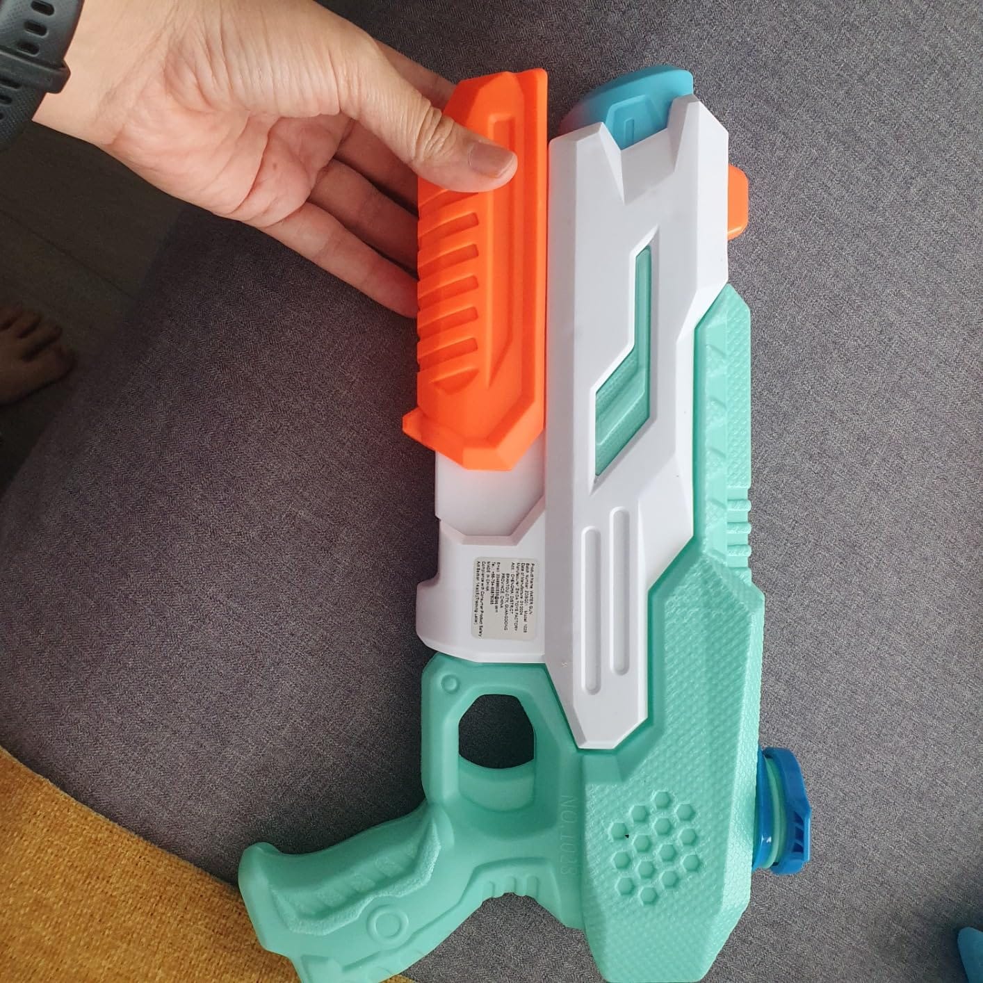 600cc Water Gun for Kids Adults:6 Pack Squirt Blasters Super Water Gun Soaker with Long Range High Capacity for Boys Girls Summer Swimming Pool Beach Outdoor Water Fighting Play Toys Party Favors customer photo 1