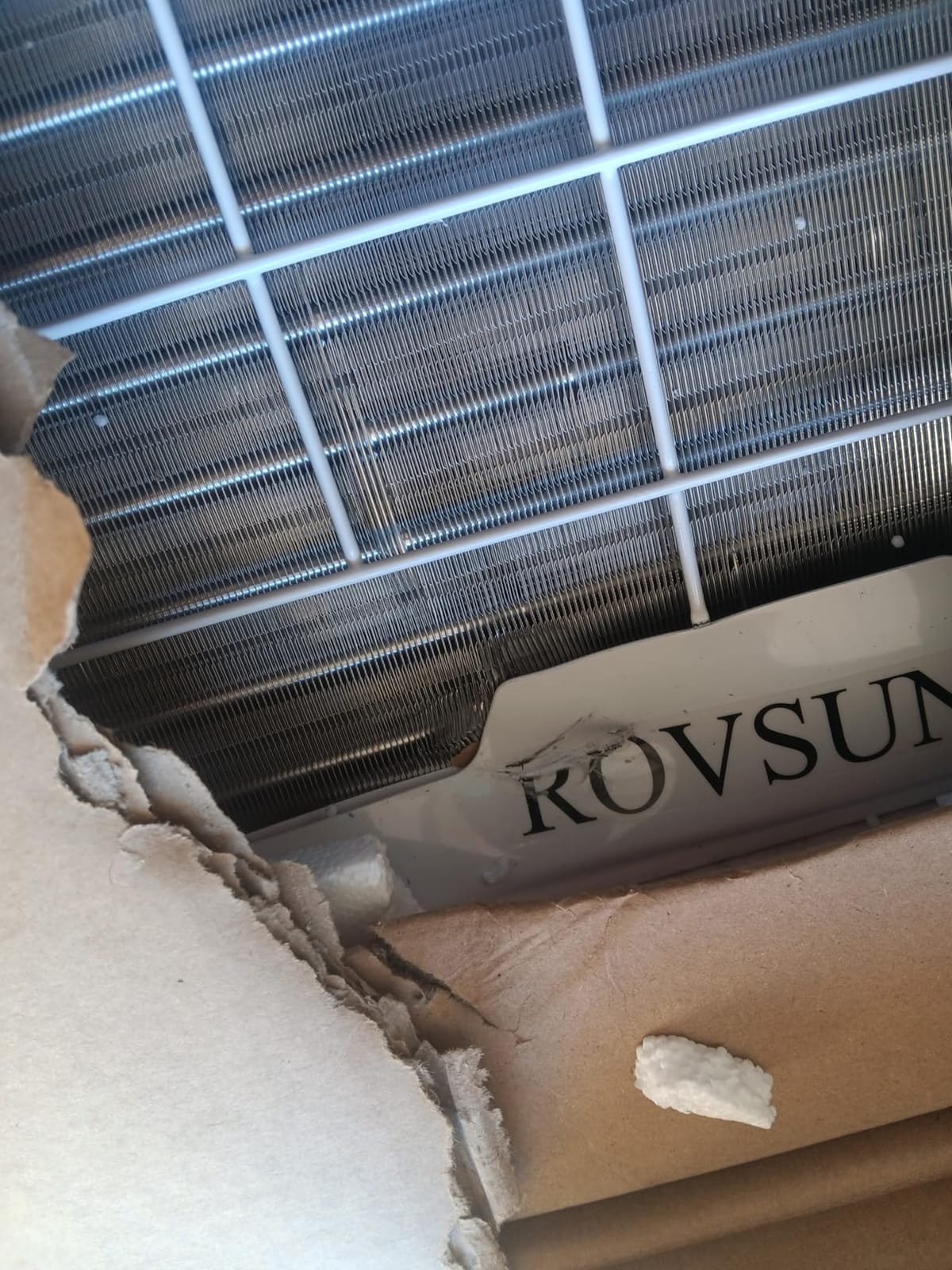 ROVSUN 8000 BTU Air Conditioner Window Unit with Heat, 4-in-1 Window AC Unit Cooler, Heater, Dehumidifier & Fan with Timer, Remote Control & Installation Kit for Rooms up to 350 Sq. Ft, 115V/60Hz customer photo 2