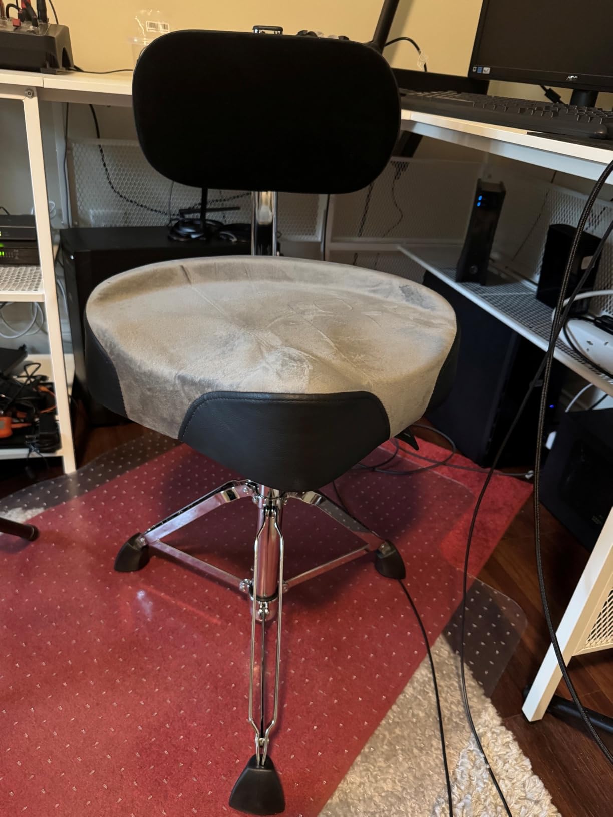 AKLOT Saddle Drum Throne, Hydraulic Drum Throne, Heavy Duty Drum Seat, Height Adjustable Suede Drum Chair, Motorcycle Style Drum Stool for Adults Drummers Dark Blue customer photo 2