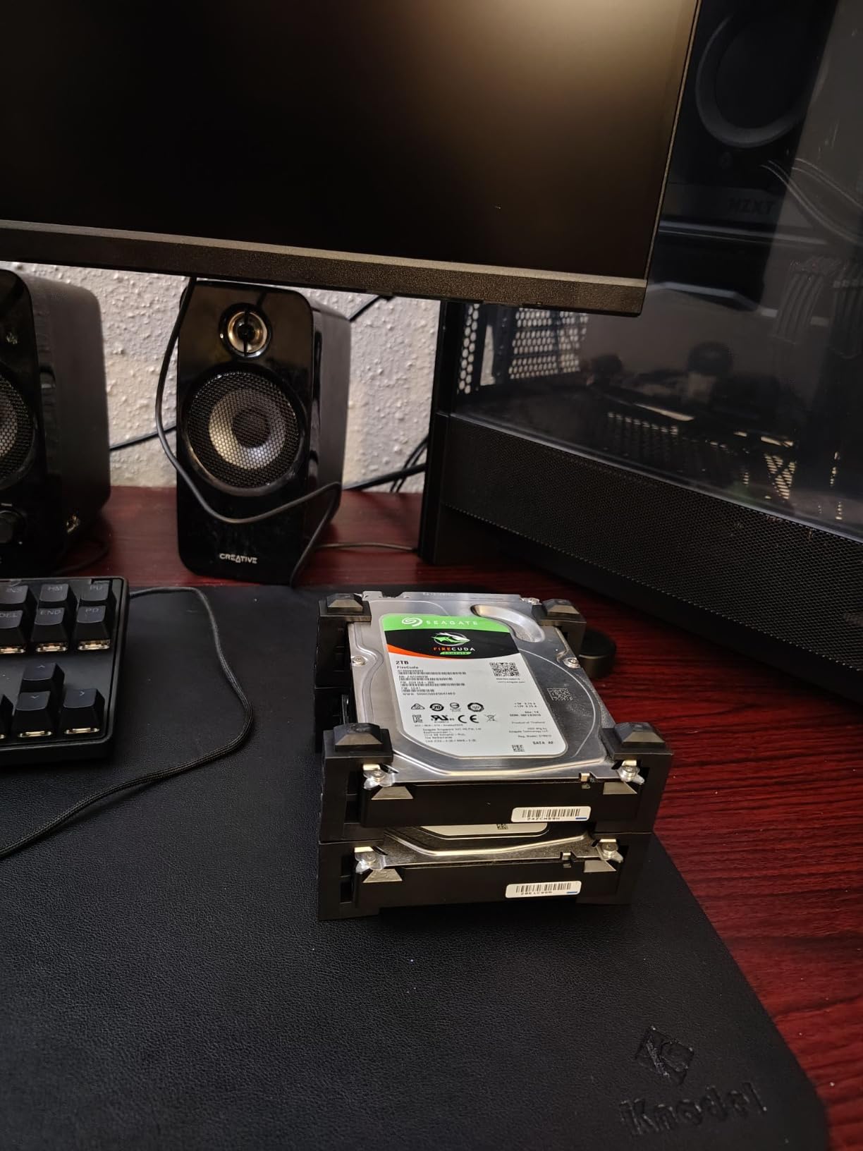 NZXT H5 Flow - Compact ATX Mid-Tower PC Case - Black | Compact mid-tower with 2 included 120mm fans, 360mm front radiator support, and tempered glass. A great first airflow build. customer photo 2