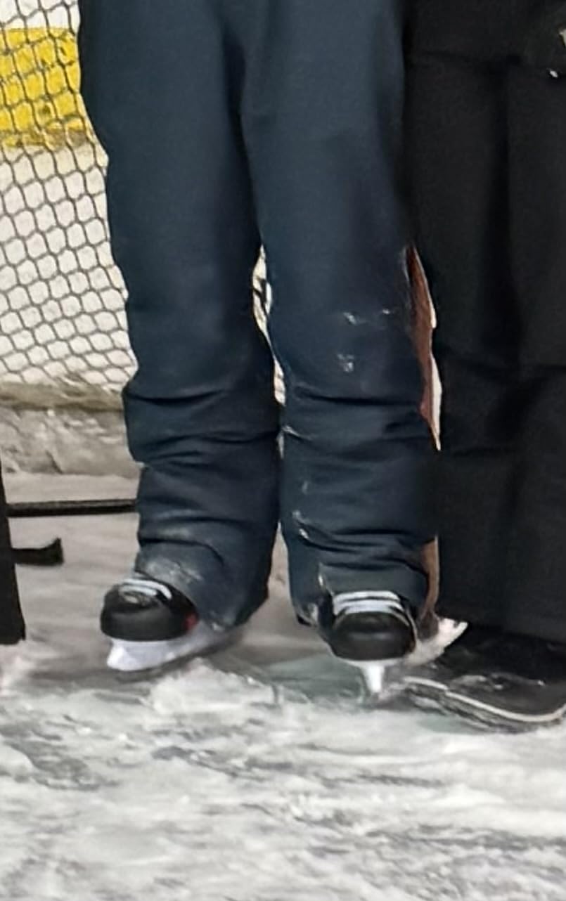 5th Element Stealth Men’s Recreational Ice Hockey Skates – True-to-Size customer photo 1