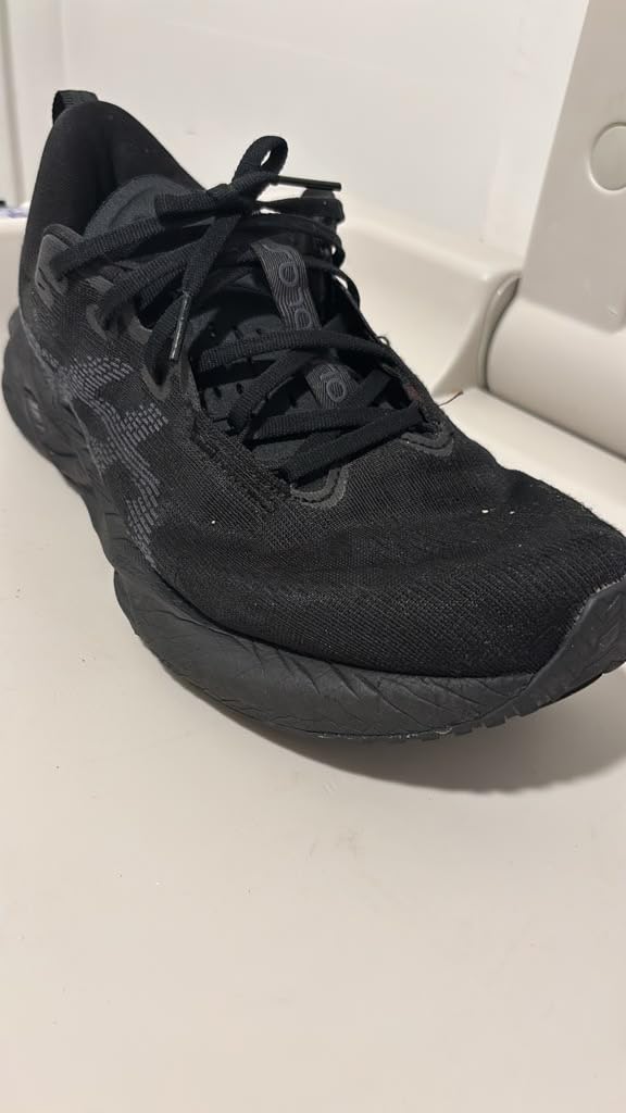 ASICS Men's NOVABLAST 5 Running Shoes customer photo 1