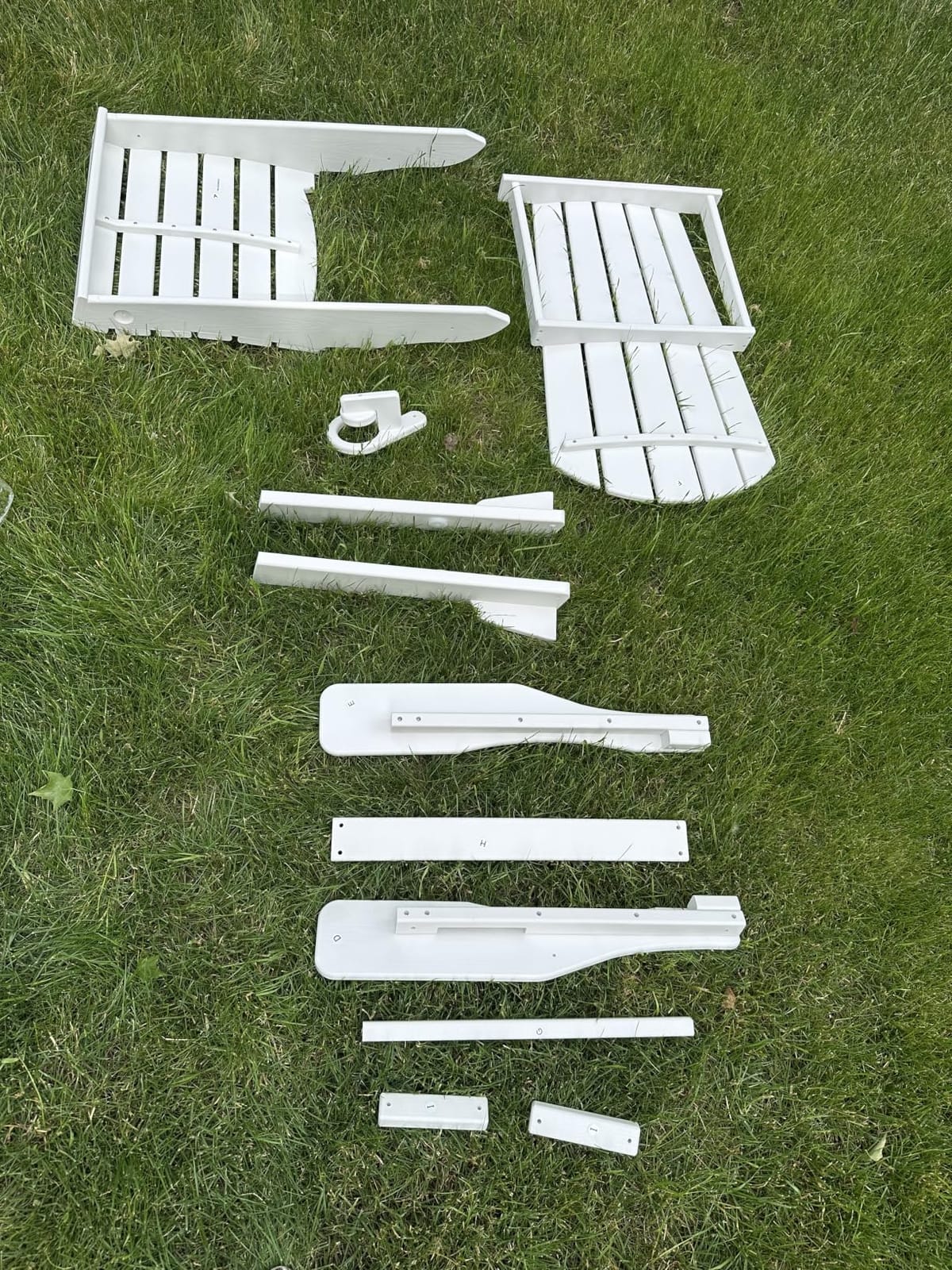 Plawdlik Folding Adirondack Chair Set of 4, Cup Holder，Wooden Textured ，Heavy All-Weather HDPE Comfortable Set Poolside Backyard Lawn Black customer photo 1