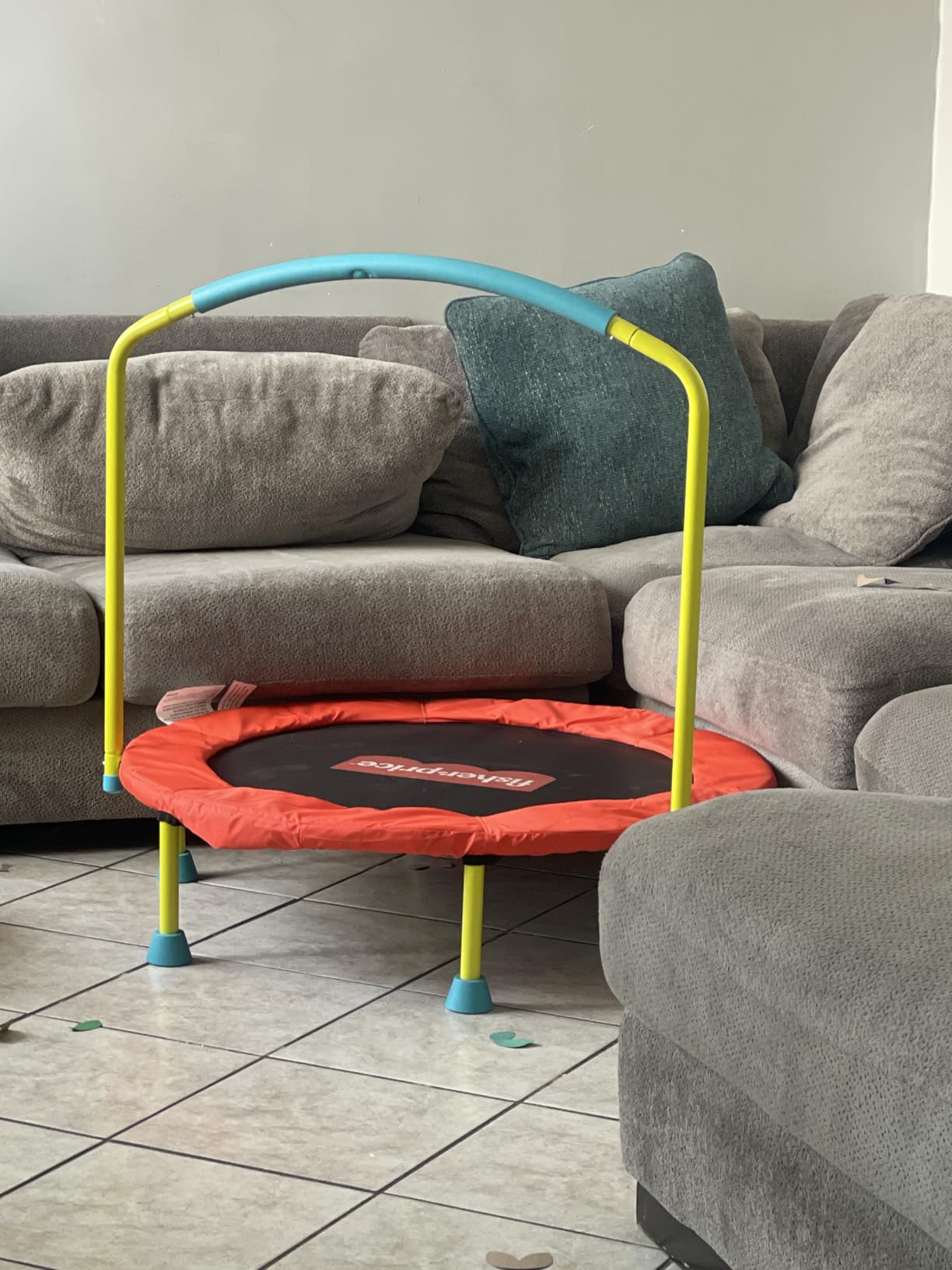 Fisher-Price 3-Foot Mini Trampoline, WonderJump 36-Inch Round Indoor Toddler Kids Trampoline with Stabilizing Handlebar customer photo 1
