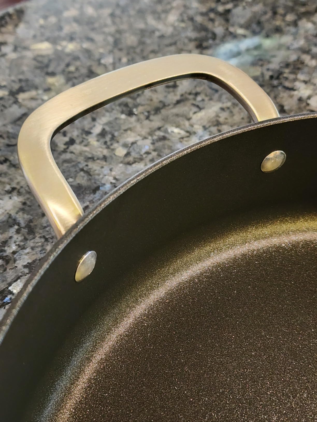 Calphalon® Hard-Anodized Nonstick 5-Qt. Sauté Pan with Lid customer photo 2
