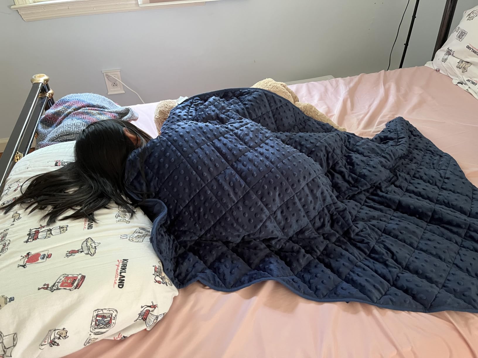 yescool Weighted Blanket Kids 5 Pounds, Minky Kids Blanket Gifts for Boys Girls, Small Weighted Throw Blankets Washable Heavy Blankets, Winter Weighted Comforter for 5 6 7 8 9 Year Old, 36 * 48in customer photo 1