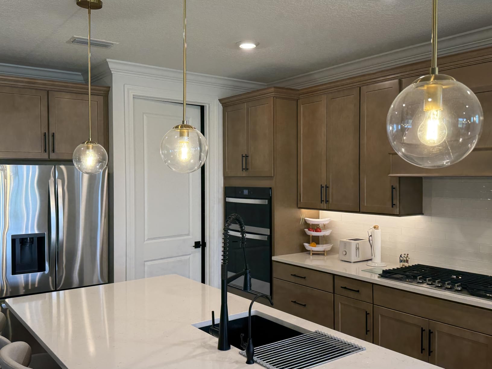 Bagood 10 Inch Globe Pendant Light Gold Mid Century Pendant Light Contemporary Globe Pendant Lights Adjustable Hanging Light Fixture Milk Glass with Brass Finish for Dining Room Kitchen Island customer photo 1
