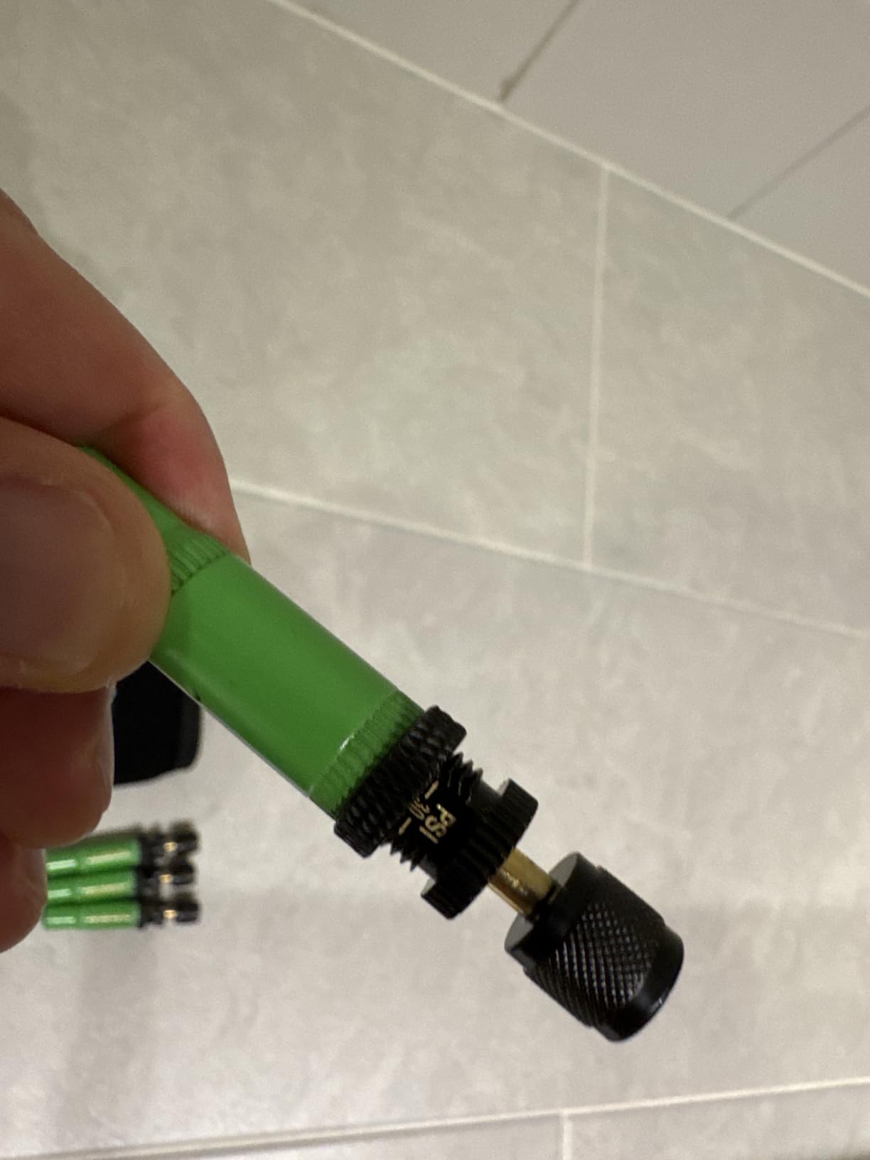 Rhino USA Adjustable Tire Deflator Kit (4-Pack) - 10-30 PSI Air Down Tool customer photo 2