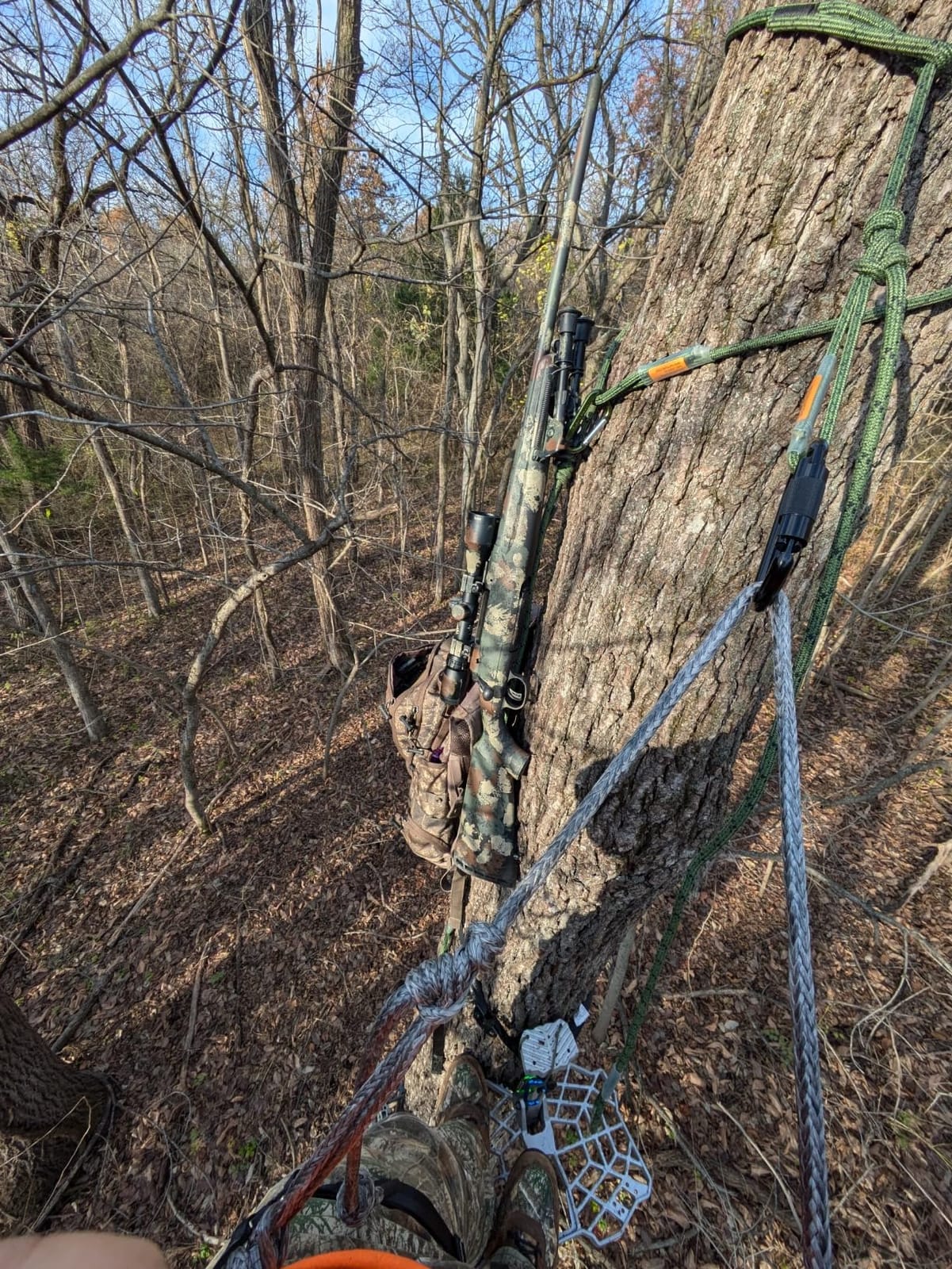 XOP Mutant Lightweight Packable Comfortable Hunting Tree Saddle - Medium customer photo 2