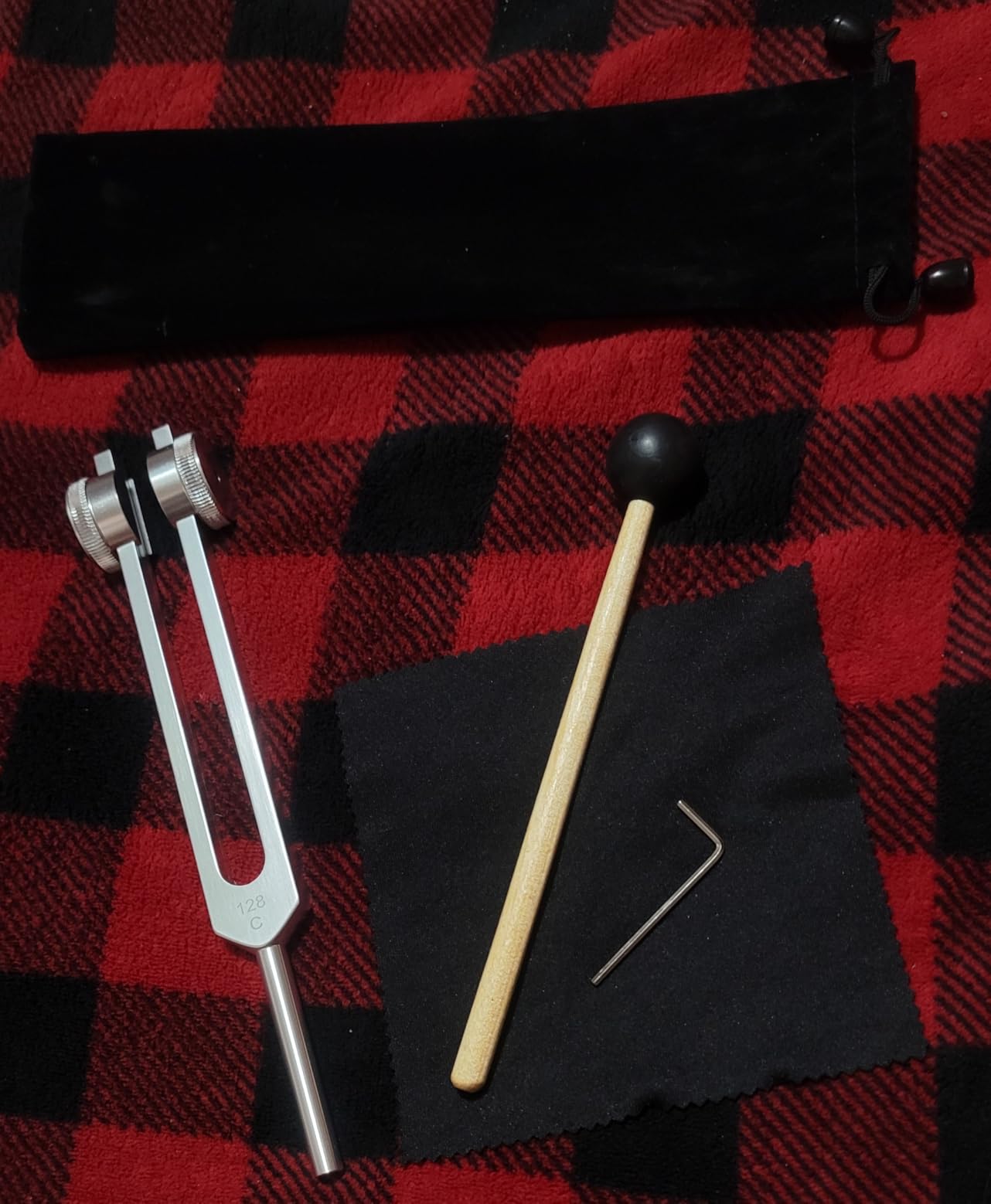128 Hz Tuning Forks for Healing Weighted Tuning Fork for Relieve Stress and Tension Balance Chakra,Healing/Sound Therapy, Professional Tuning Fork 128 C Essential Yoga and Meditation Accessories customer photo 1