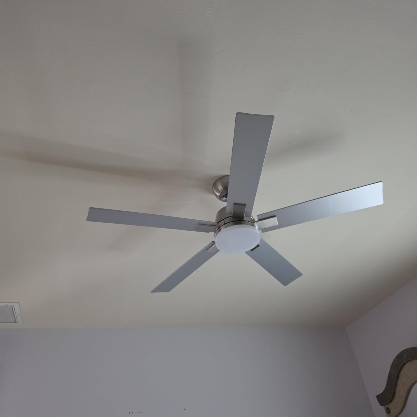 Rayqueen 52 Inch Black Ceiling Fans with Lights and Remote,Includes Downrod customer photo 2